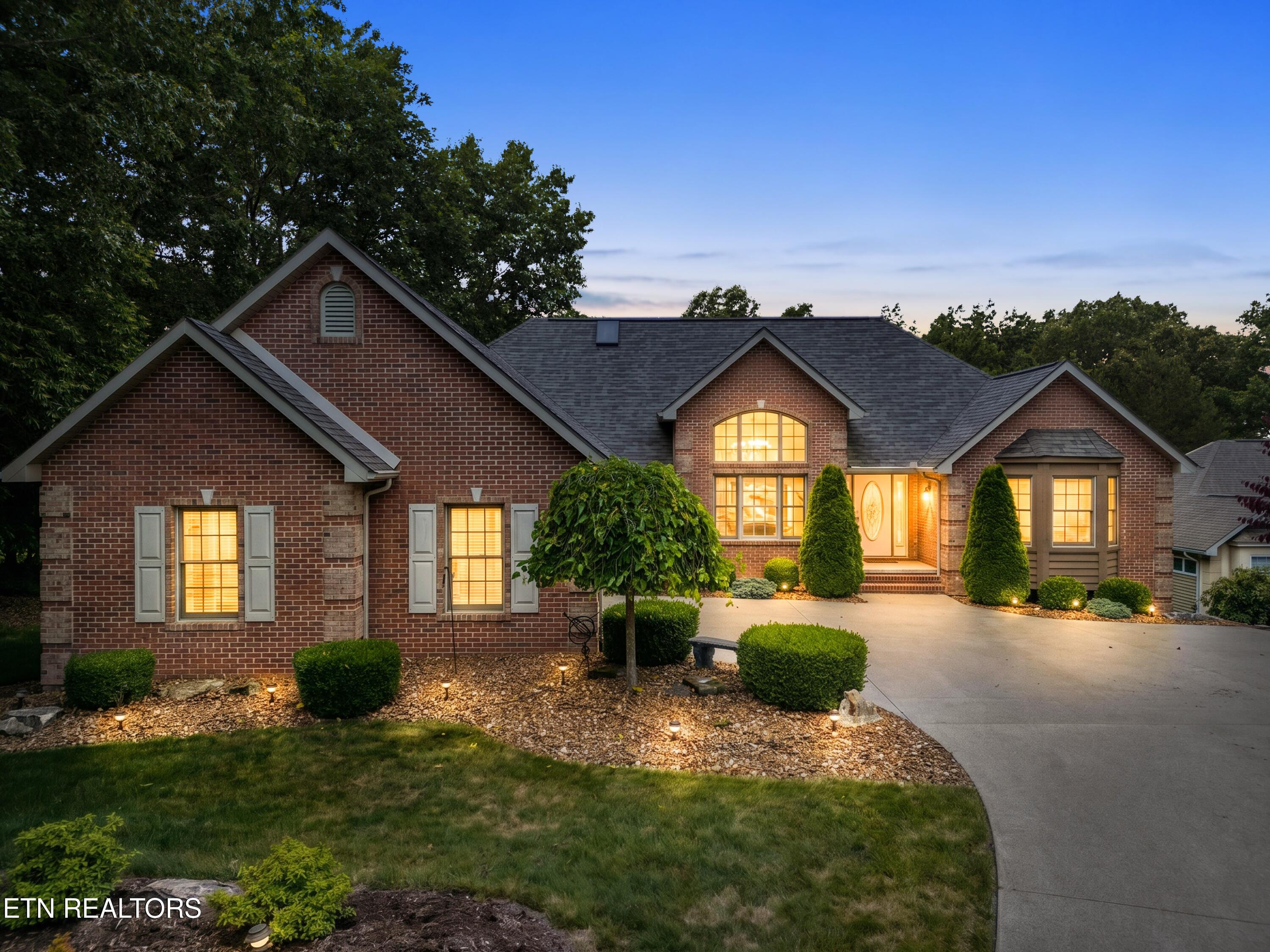 106 Mariners Drive Crossville TN 38558