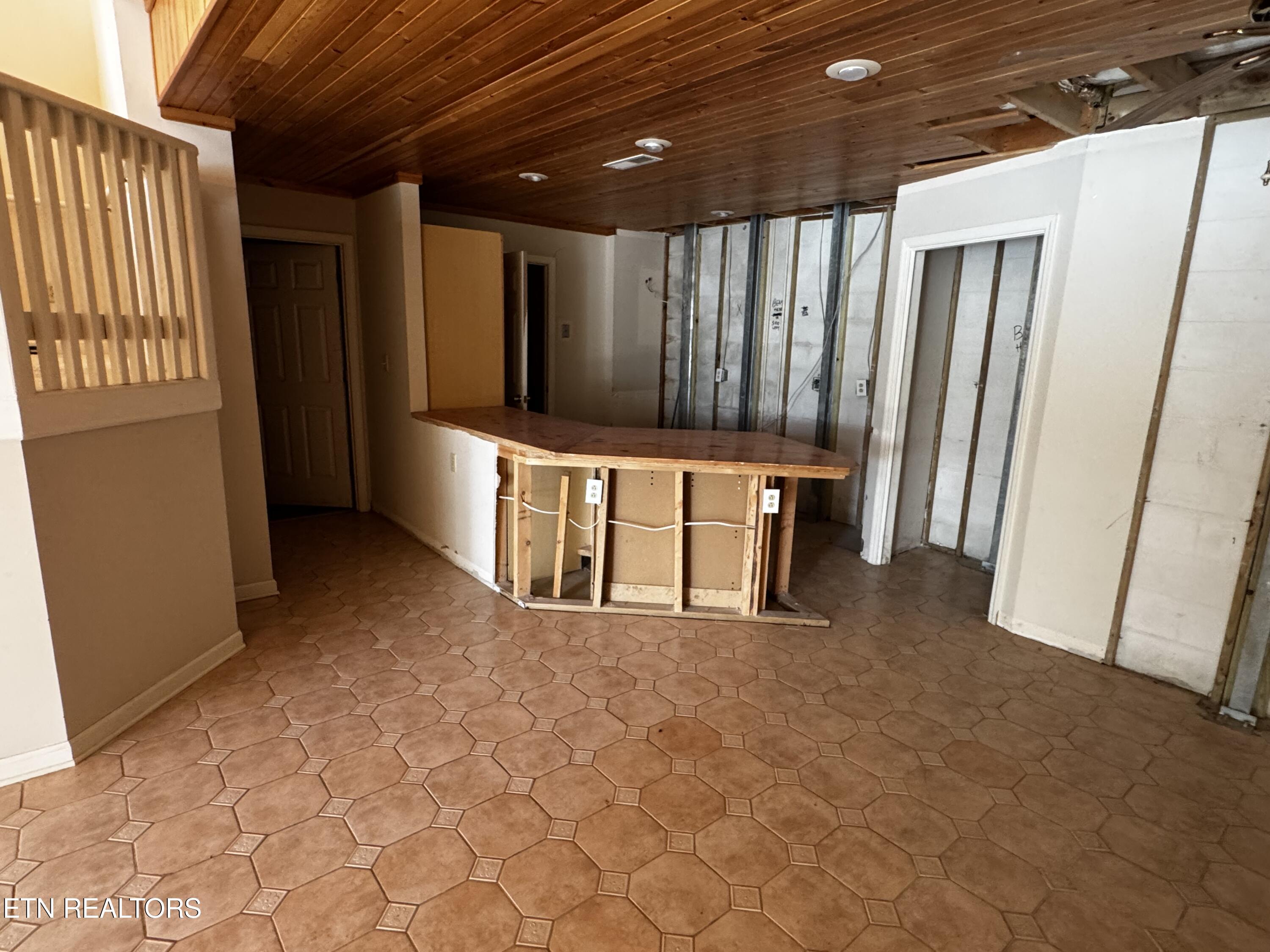 212 Overlook Drive Ten Mile TN 37880