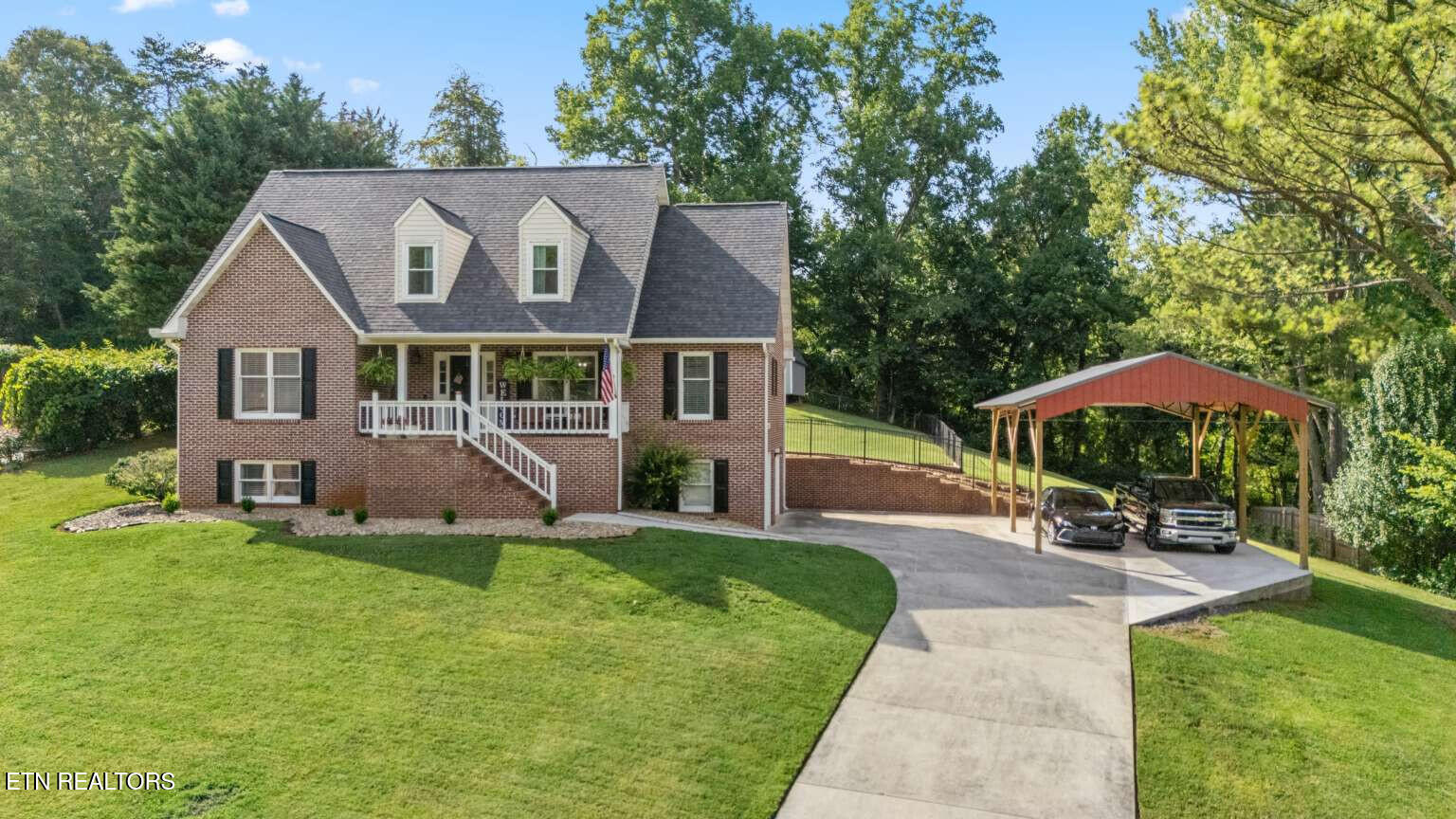 2103 Waterloo Road Maryville TN 37803