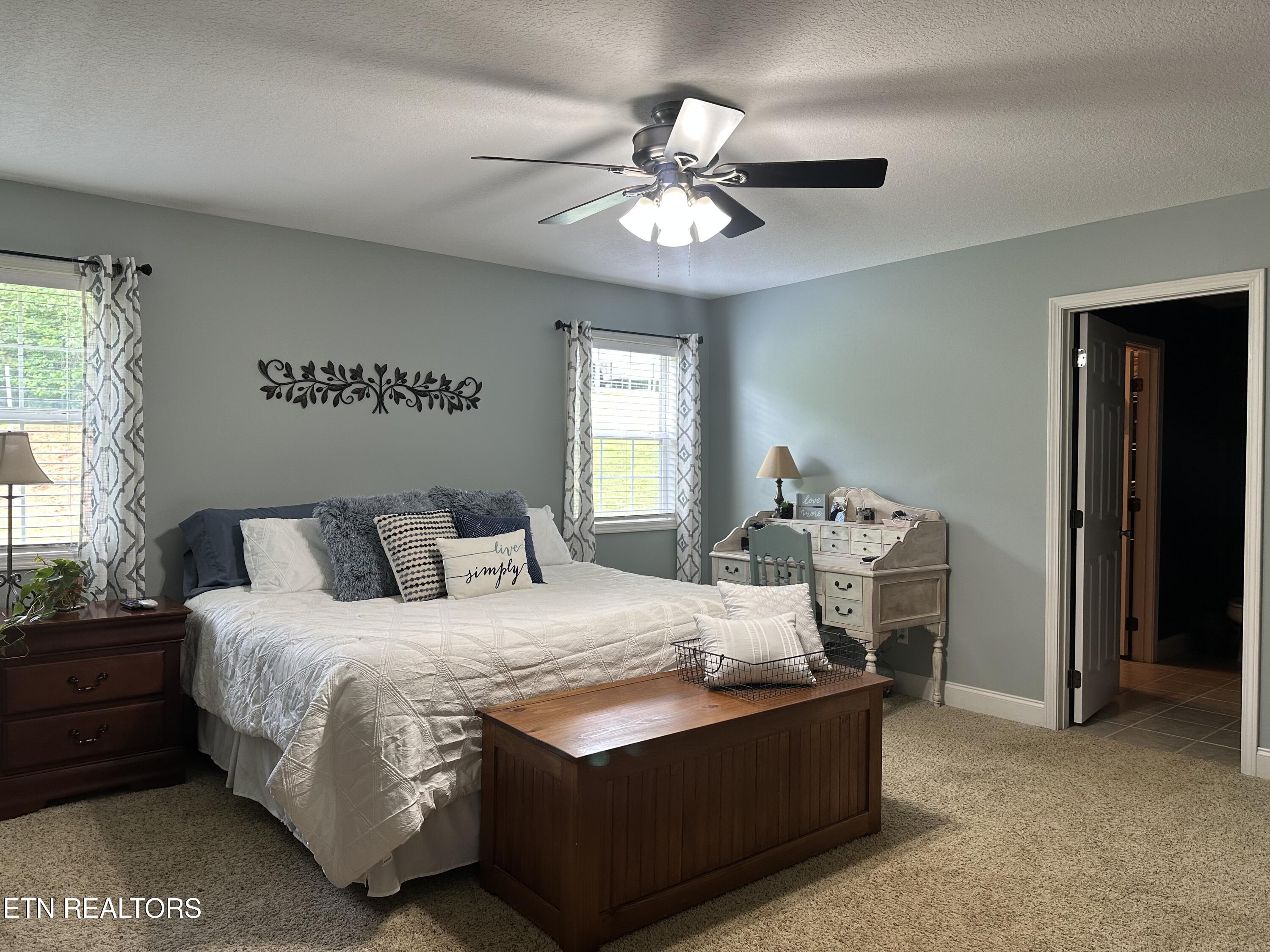 667 Pine Hollow Road Jacksboro TN 37757