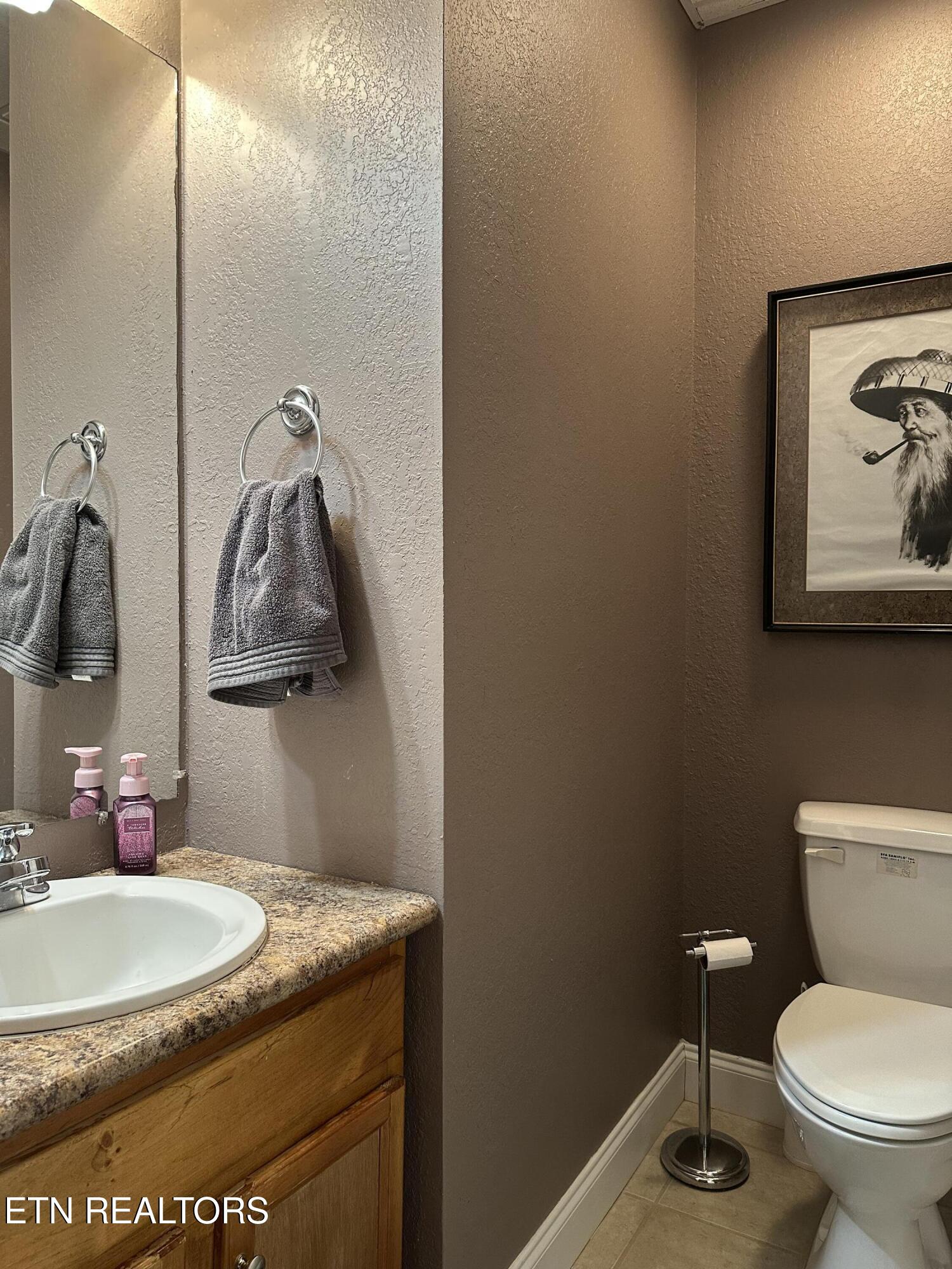 667 Pine Hollow Road Jacksboro TN 37757