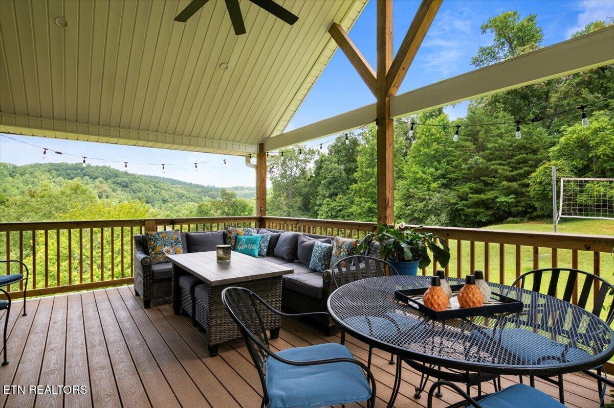 667 Pine Hollow Road Jacksboro TN 37757