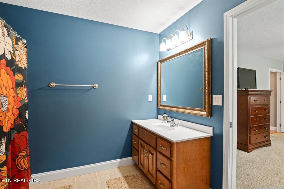 667 Pine Hollow Road Jacksboro TN 37757