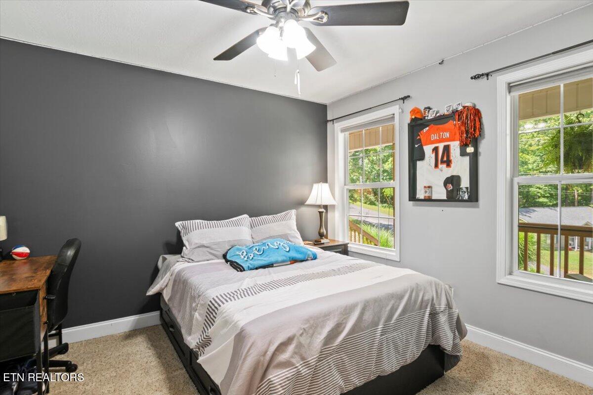 667 Pine Hollow Road Jacksboro TN 37757