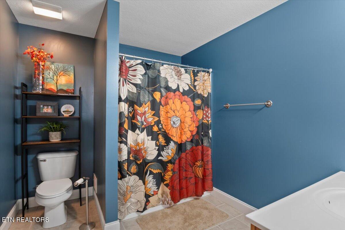 667 Pine Hollow Road Jacksboro TN 37757