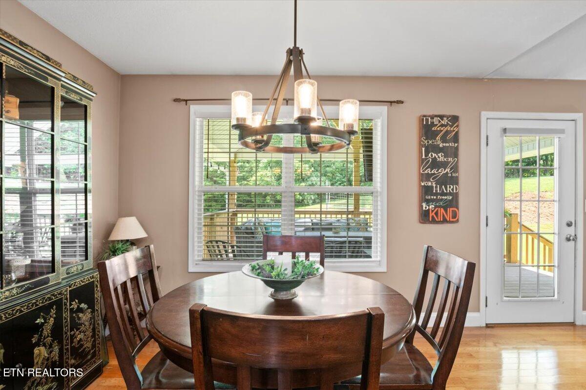 667 Pine Hollow Road Jacksboro TN 37757