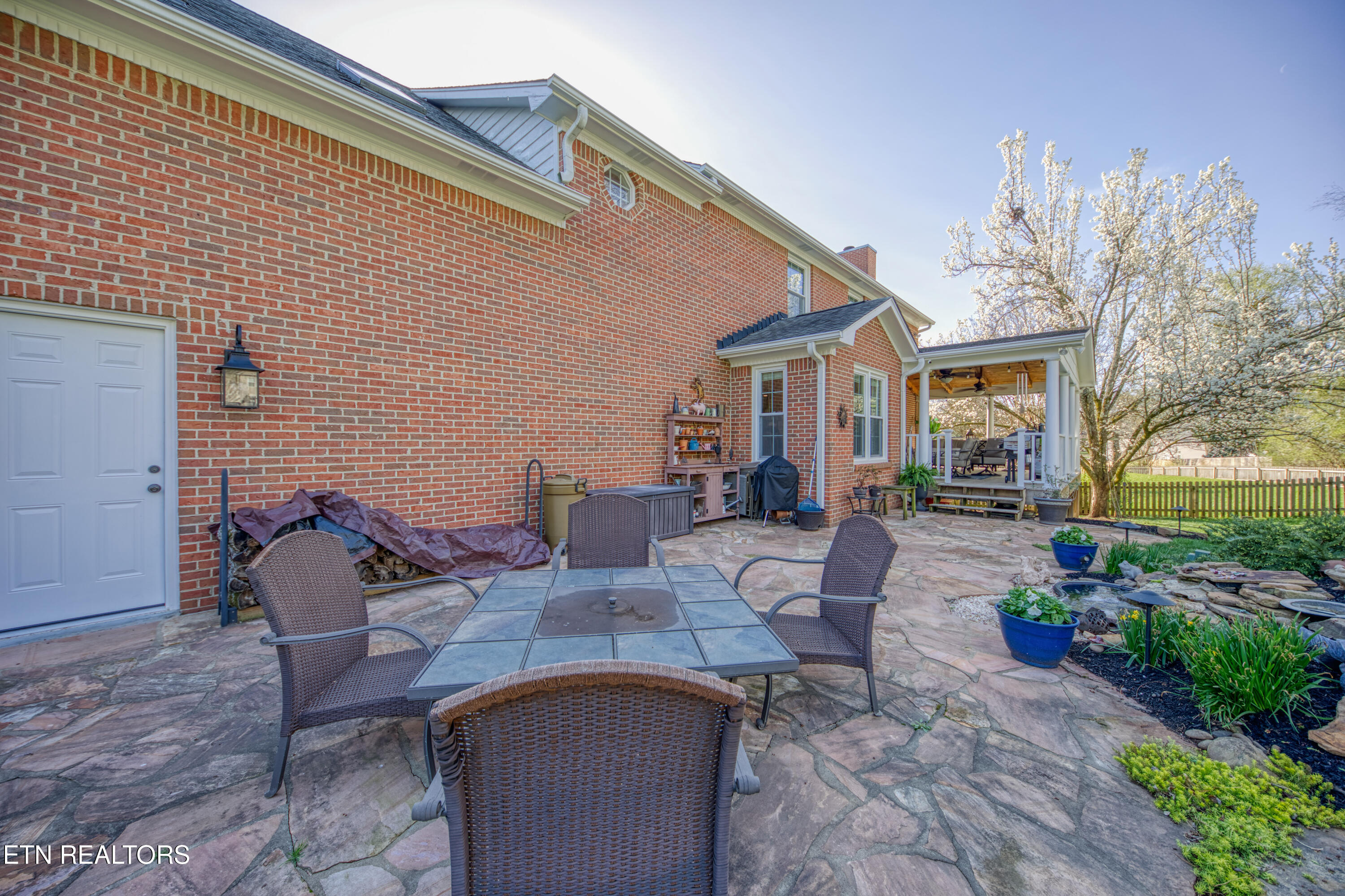 510 Maple Tree Drive Knoxville TN 37934