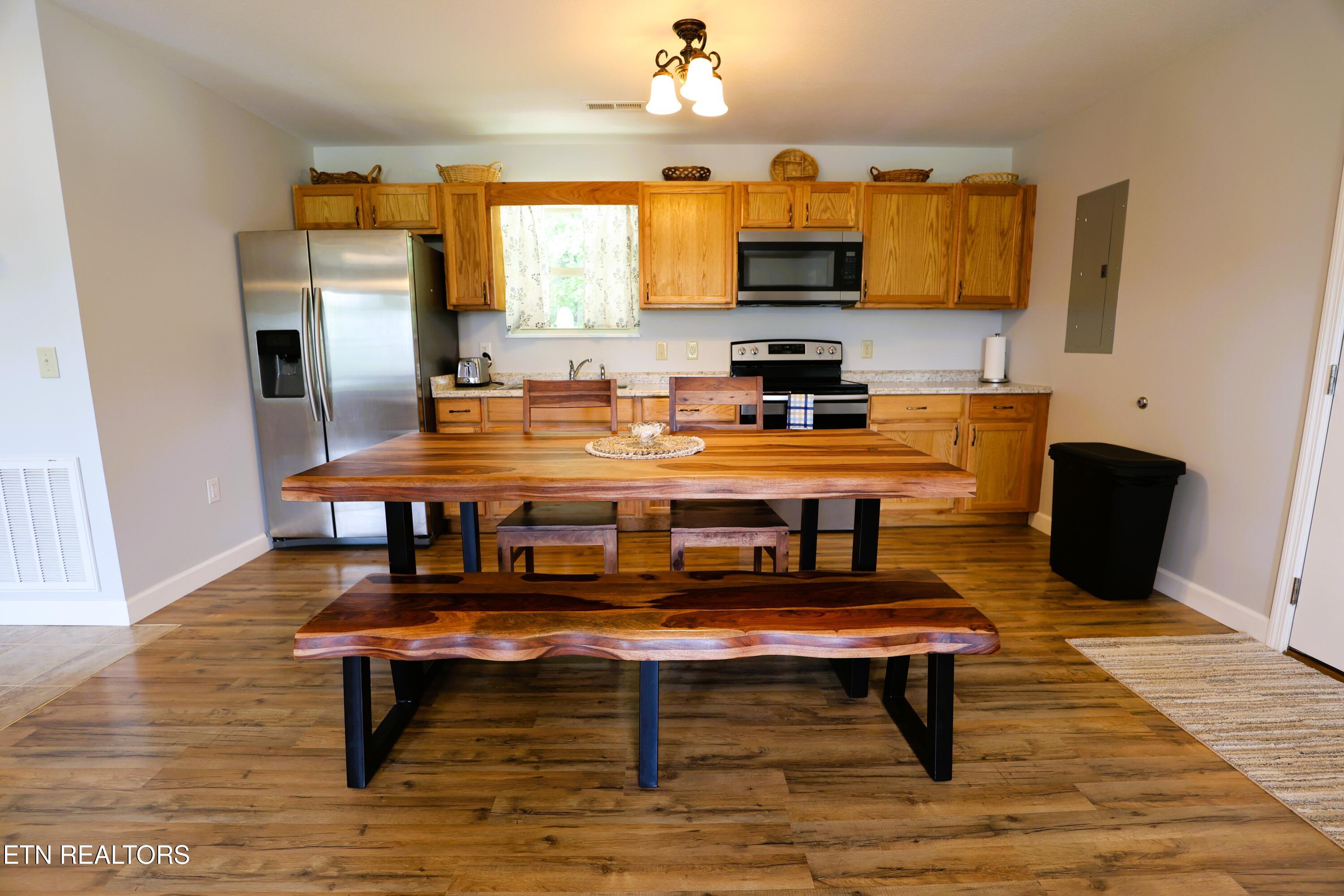 1059 Old Newport Highway Dandridge TN 37725