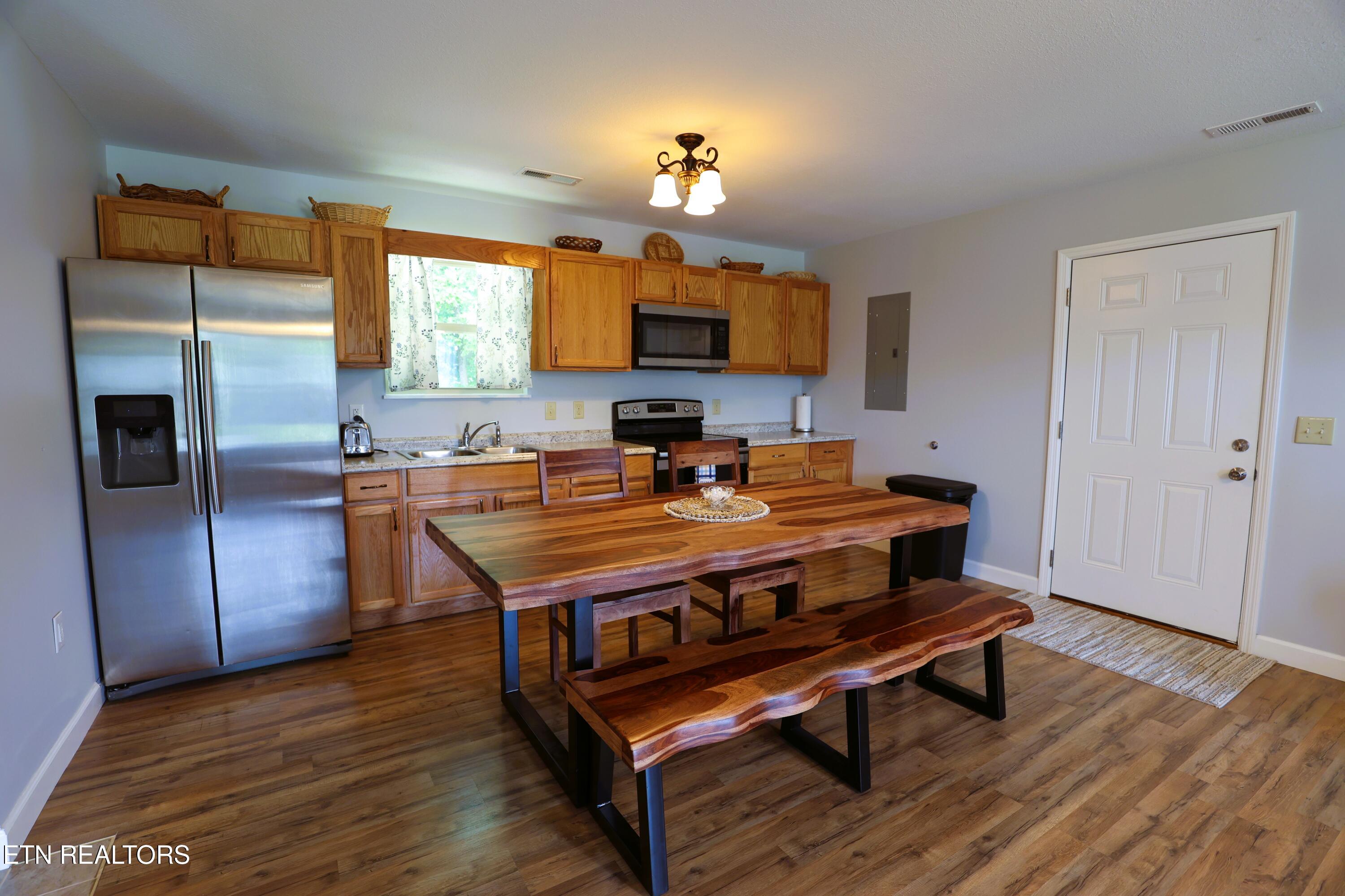 1059 Old Newport Highway Dandridge TN 37725