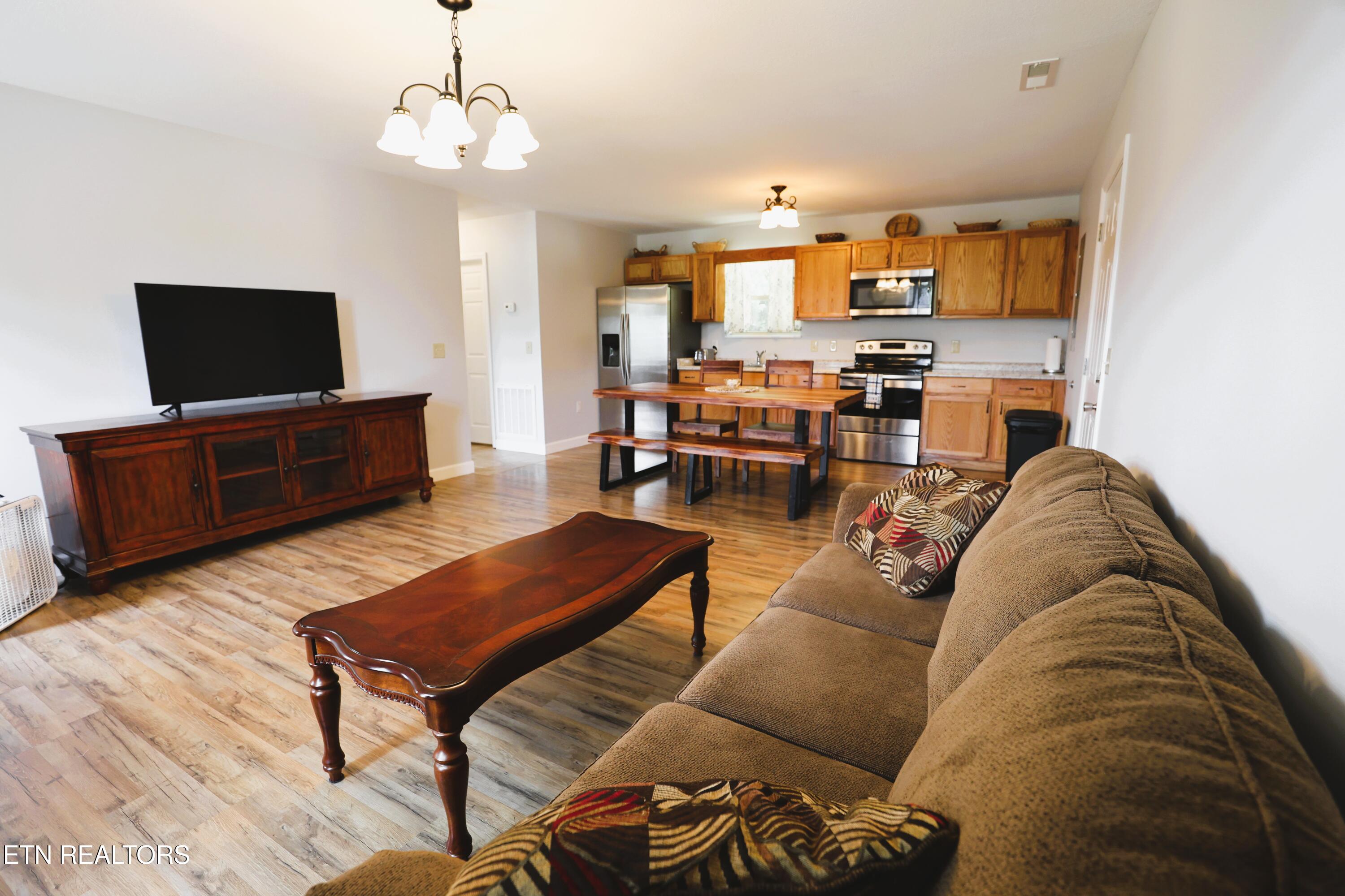 1059 Old Newport Highway Dandridge TN 37725