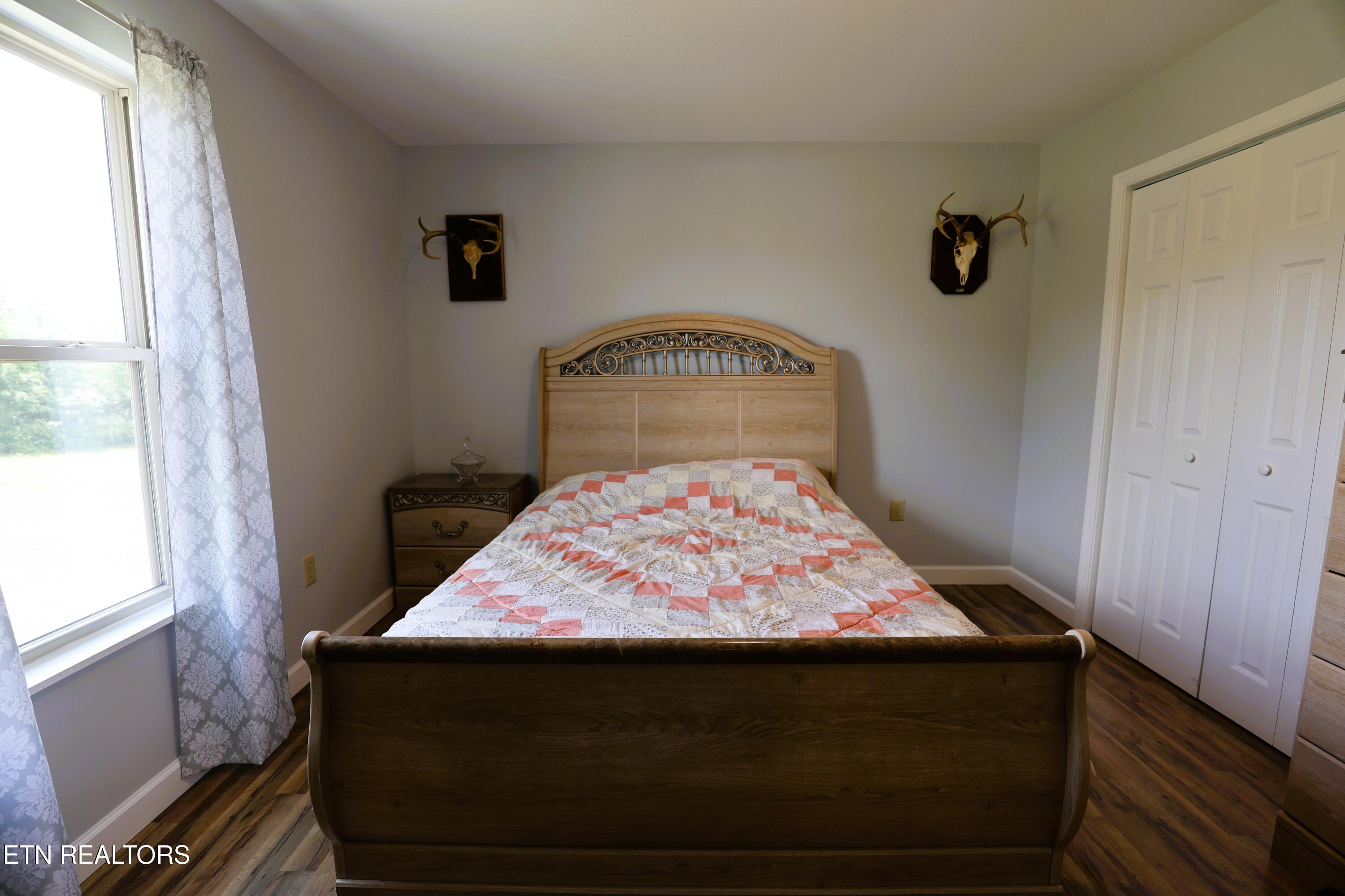 1059 Old Newport Highway Dandridge TN 37725