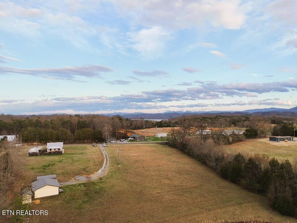 1059 Old Newport Highway Dandridge TN 37725