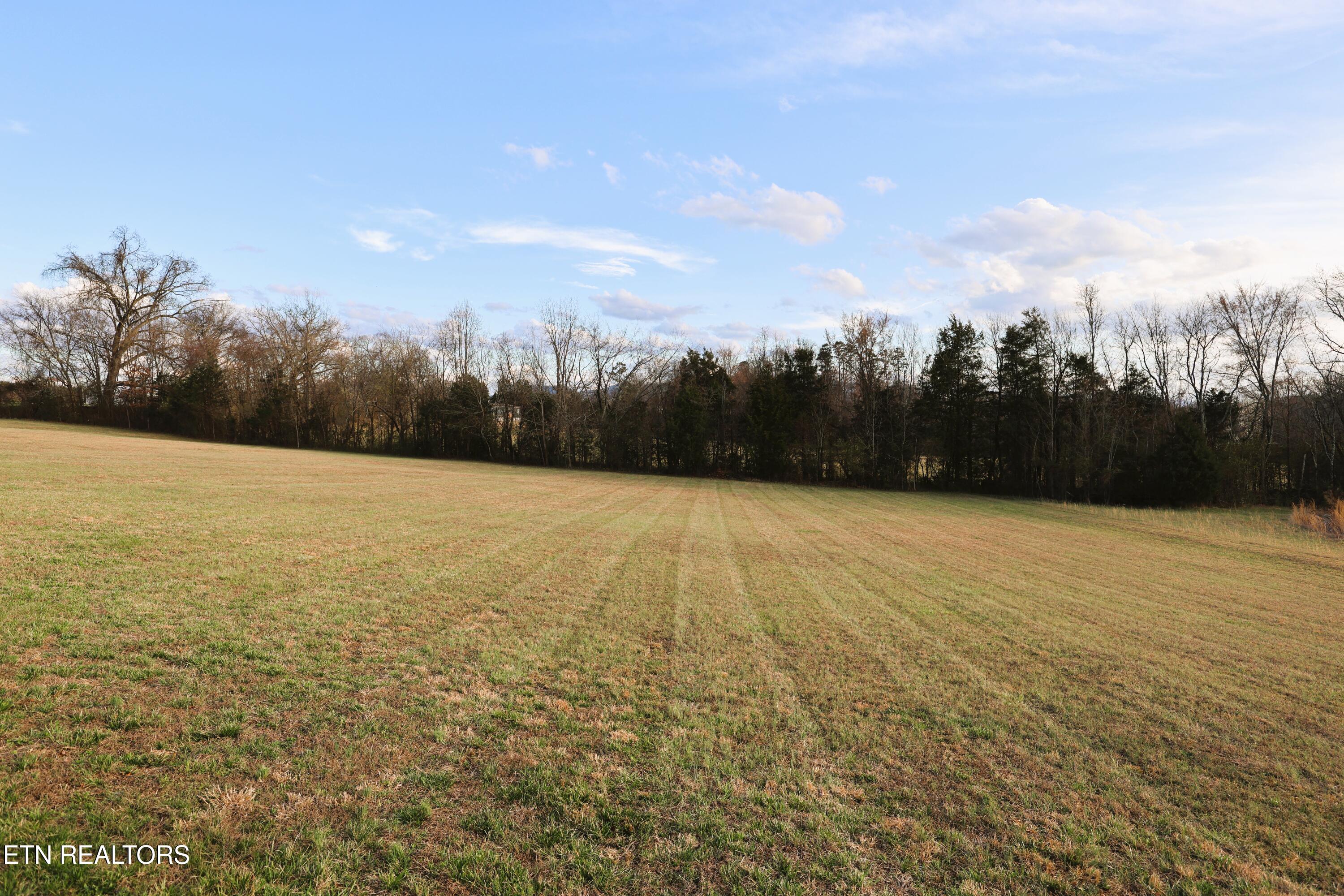 1059 Old Newport Highway Dandridge TN 37725