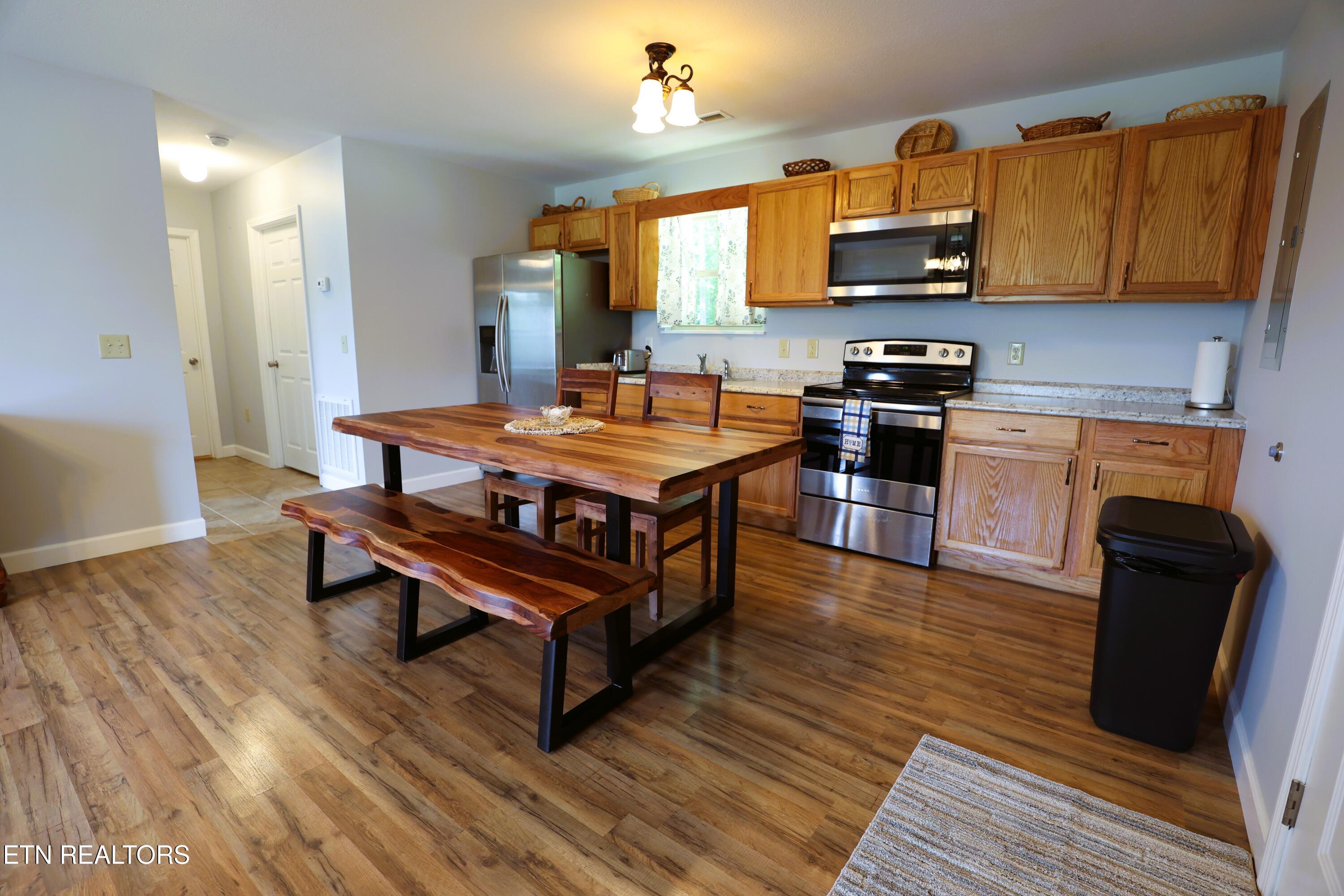 1059 Old Newport Highway Dandridge TN 37725