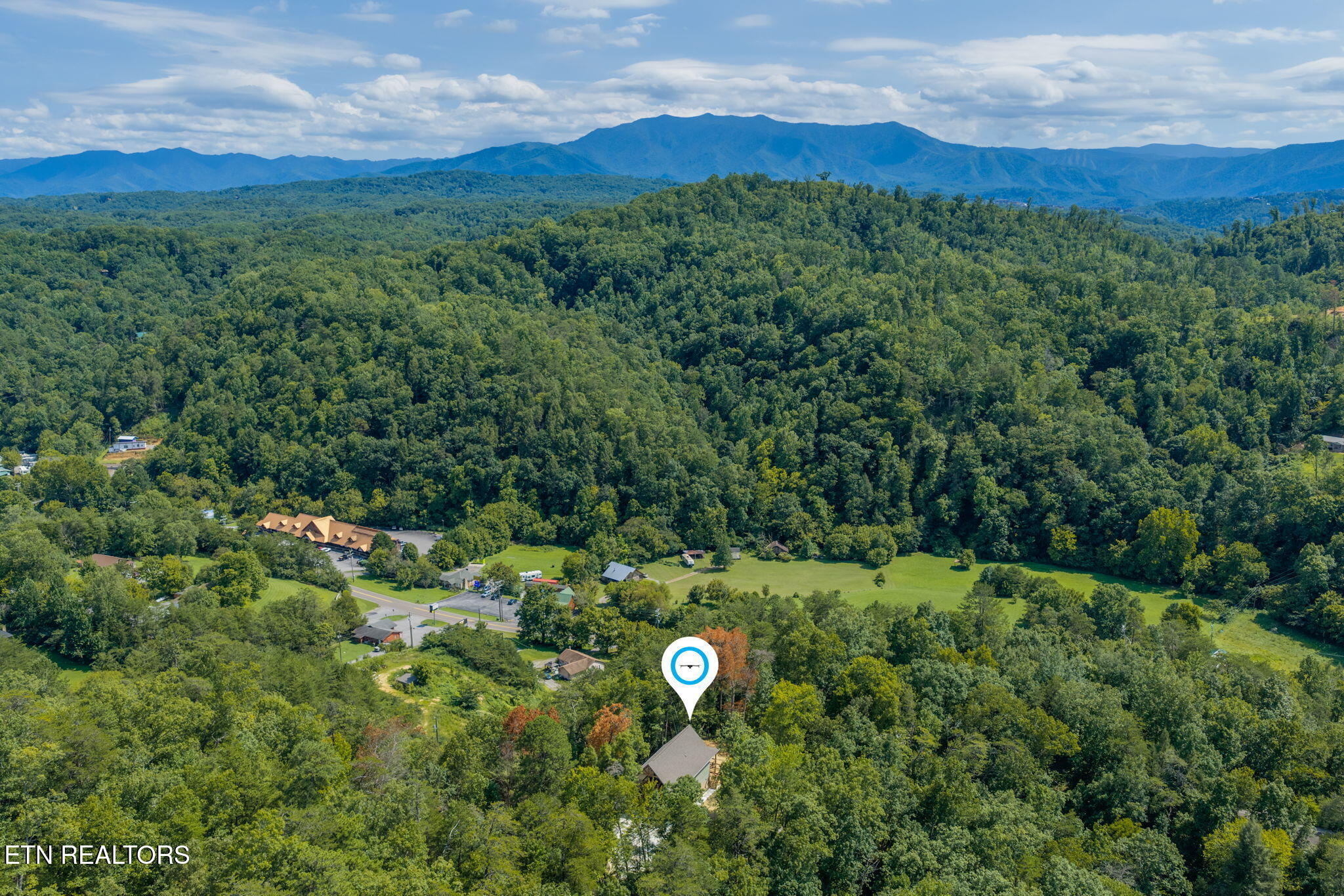 1756 Stinnett Road Sevierville TN 37876