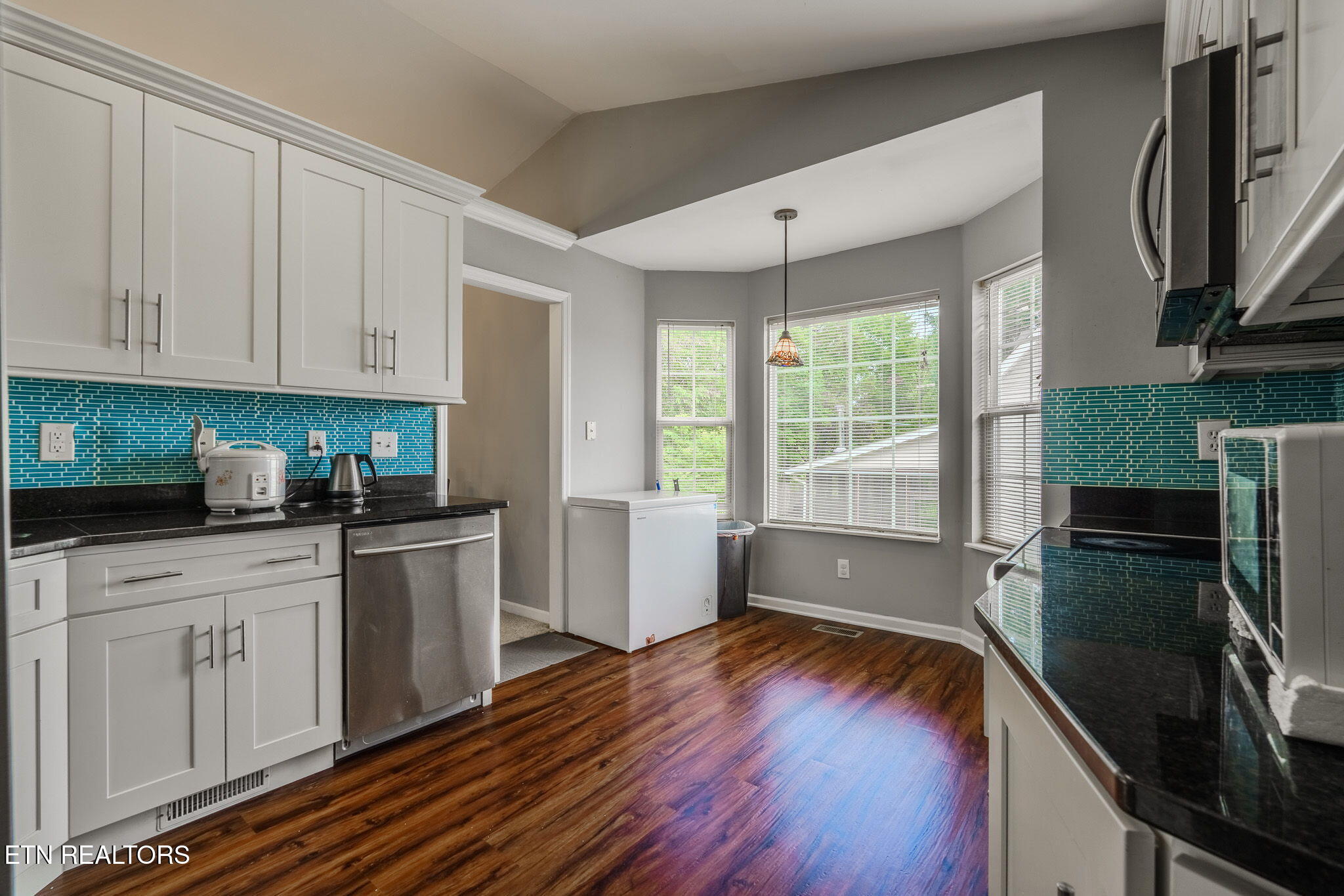 7213 Emerald Heath Road Powell TN 37849