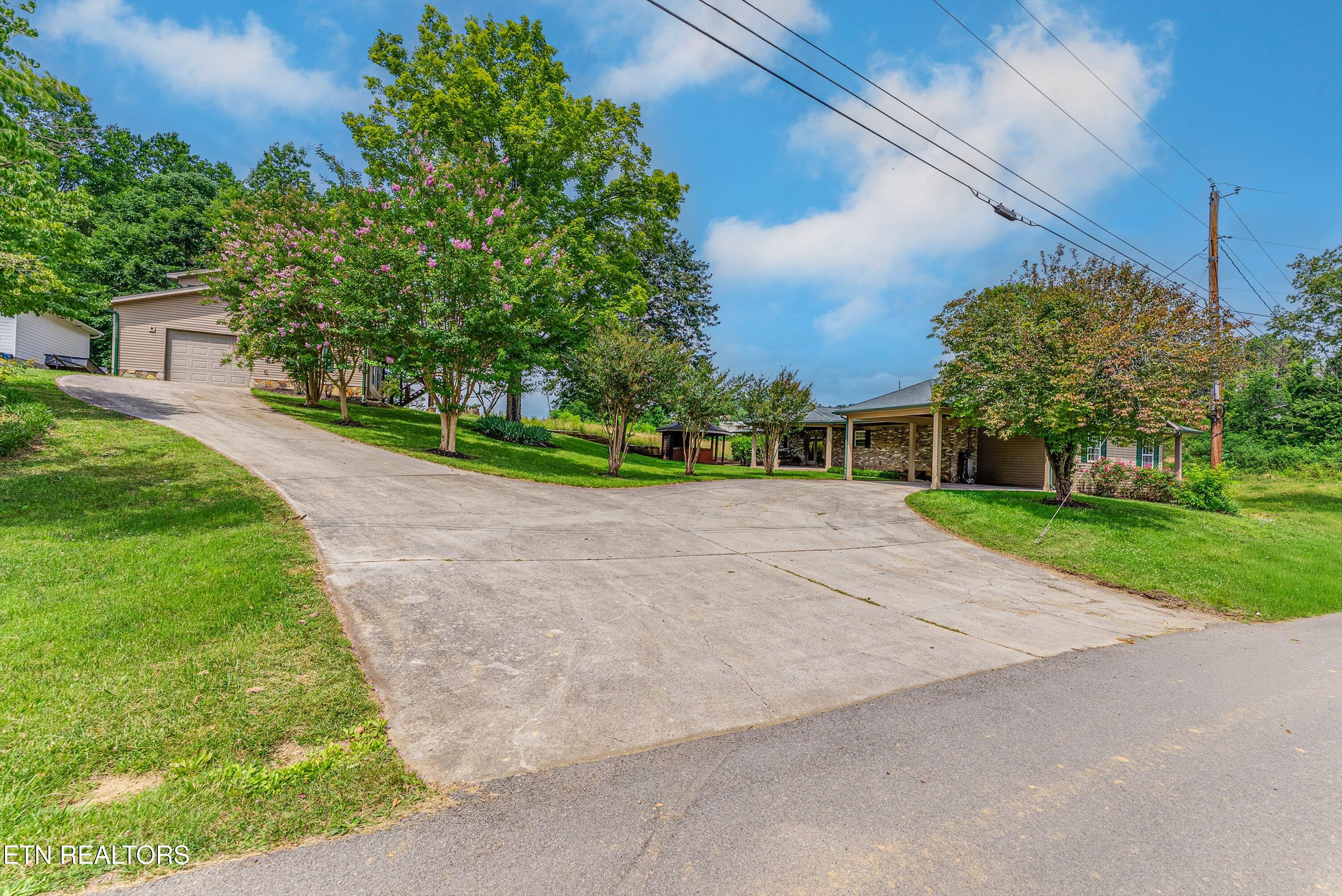 409 Pine Street Maynardville TN 37807