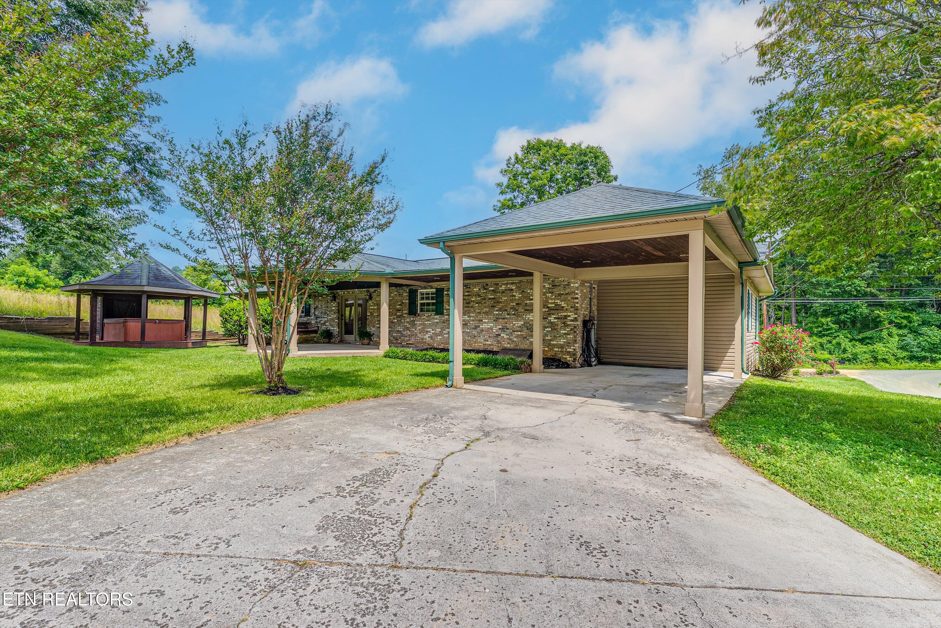 409 Pine Street Maynardville TN 37807