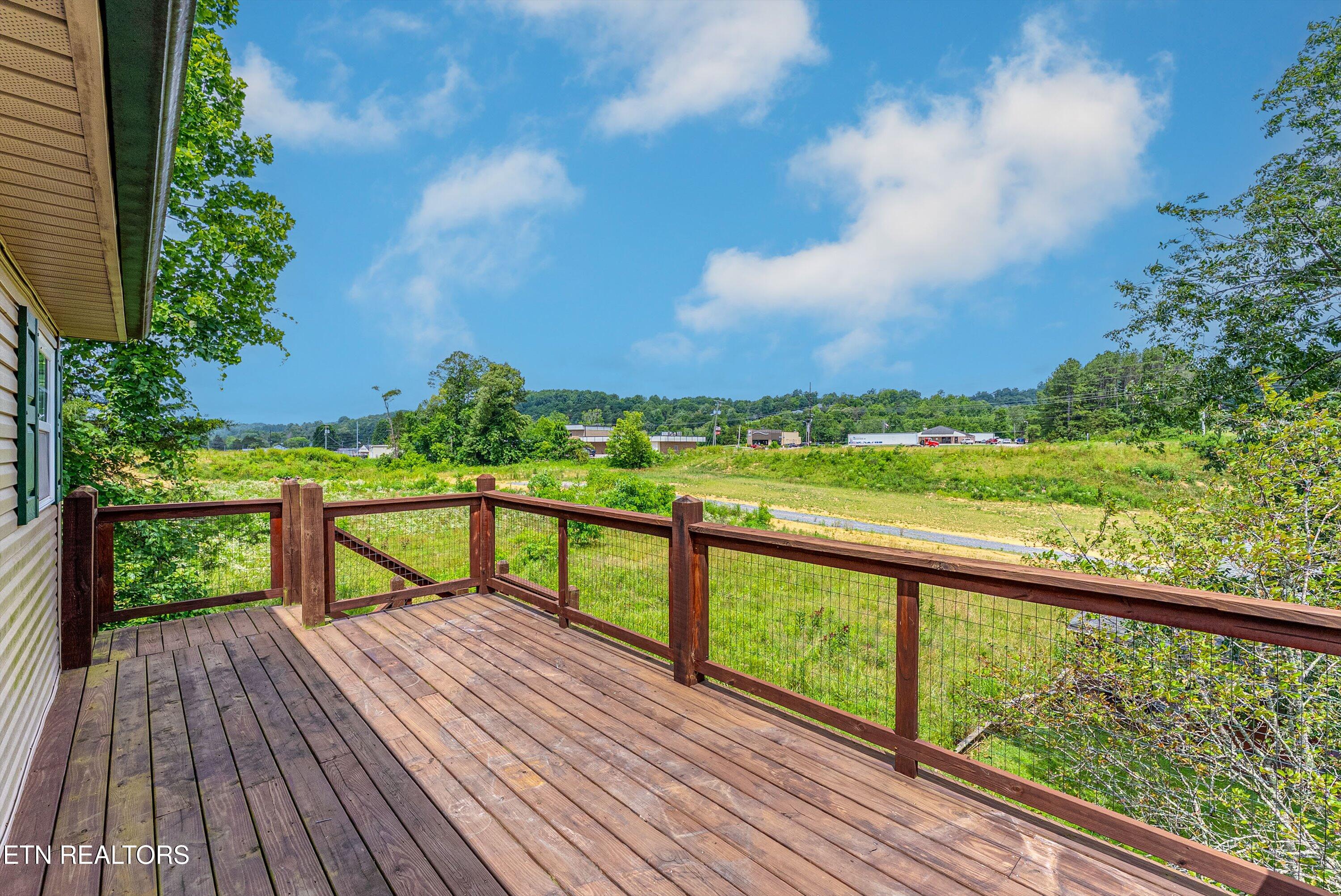 409 Pine Street Maynardville TN 37807