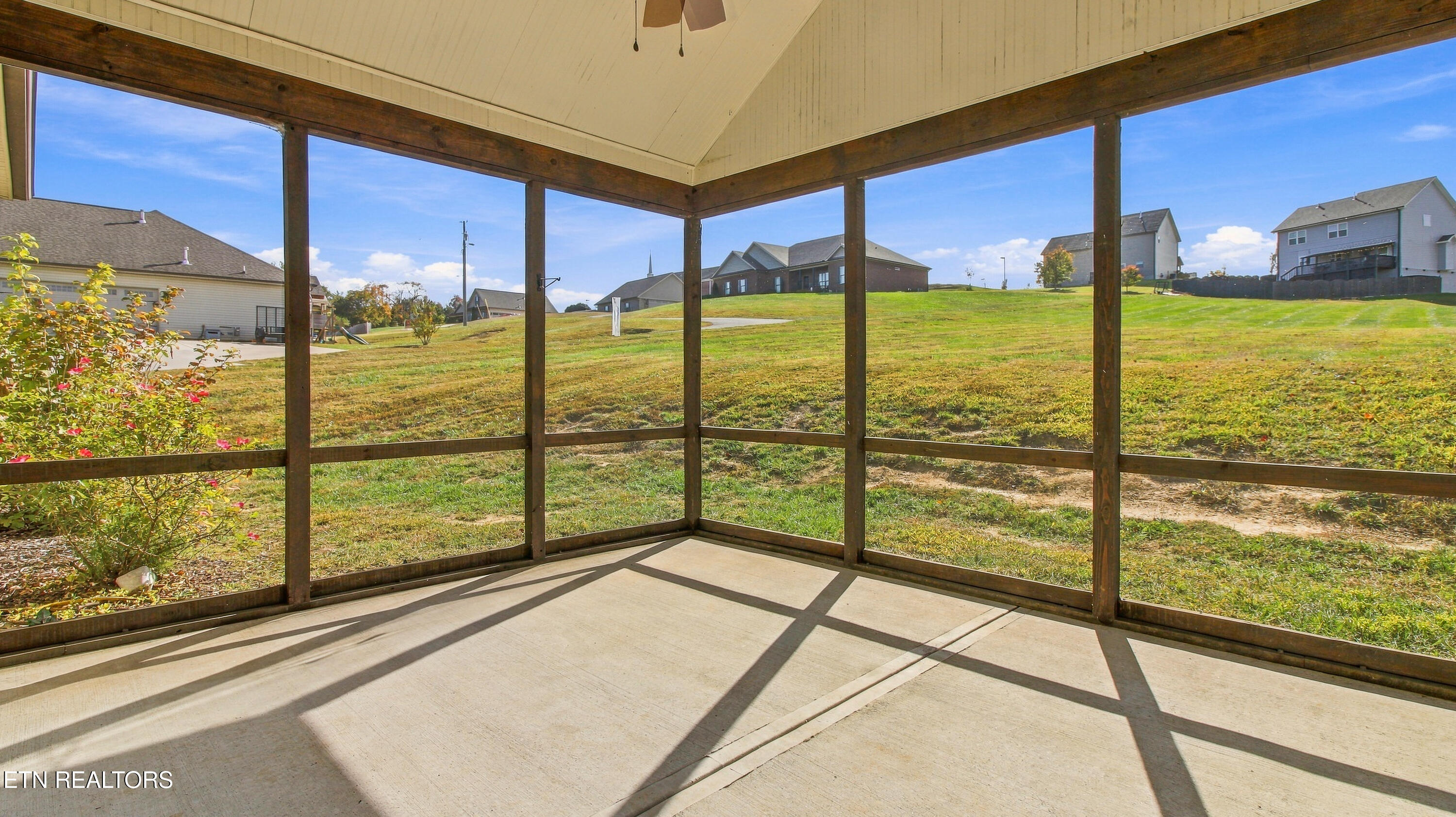237 Miller Road Clinton TN 37716