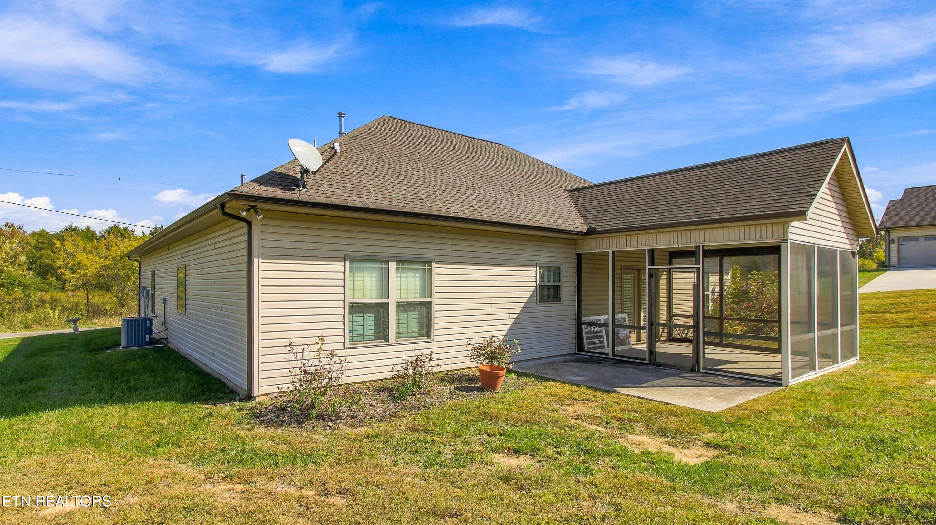 237 Miller Road Clinton TN 37716