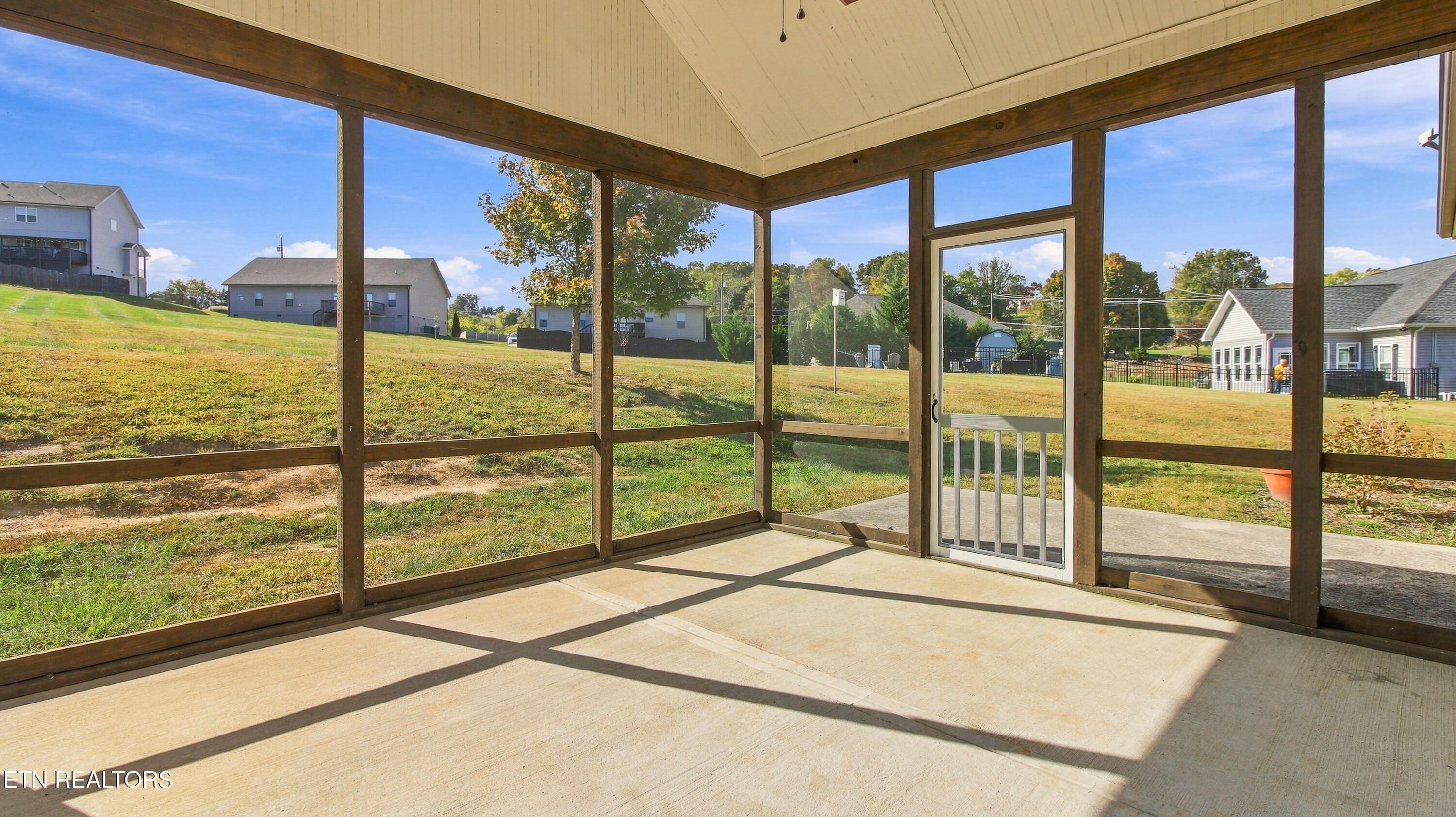 237 Miller Road Clinton TN 37716