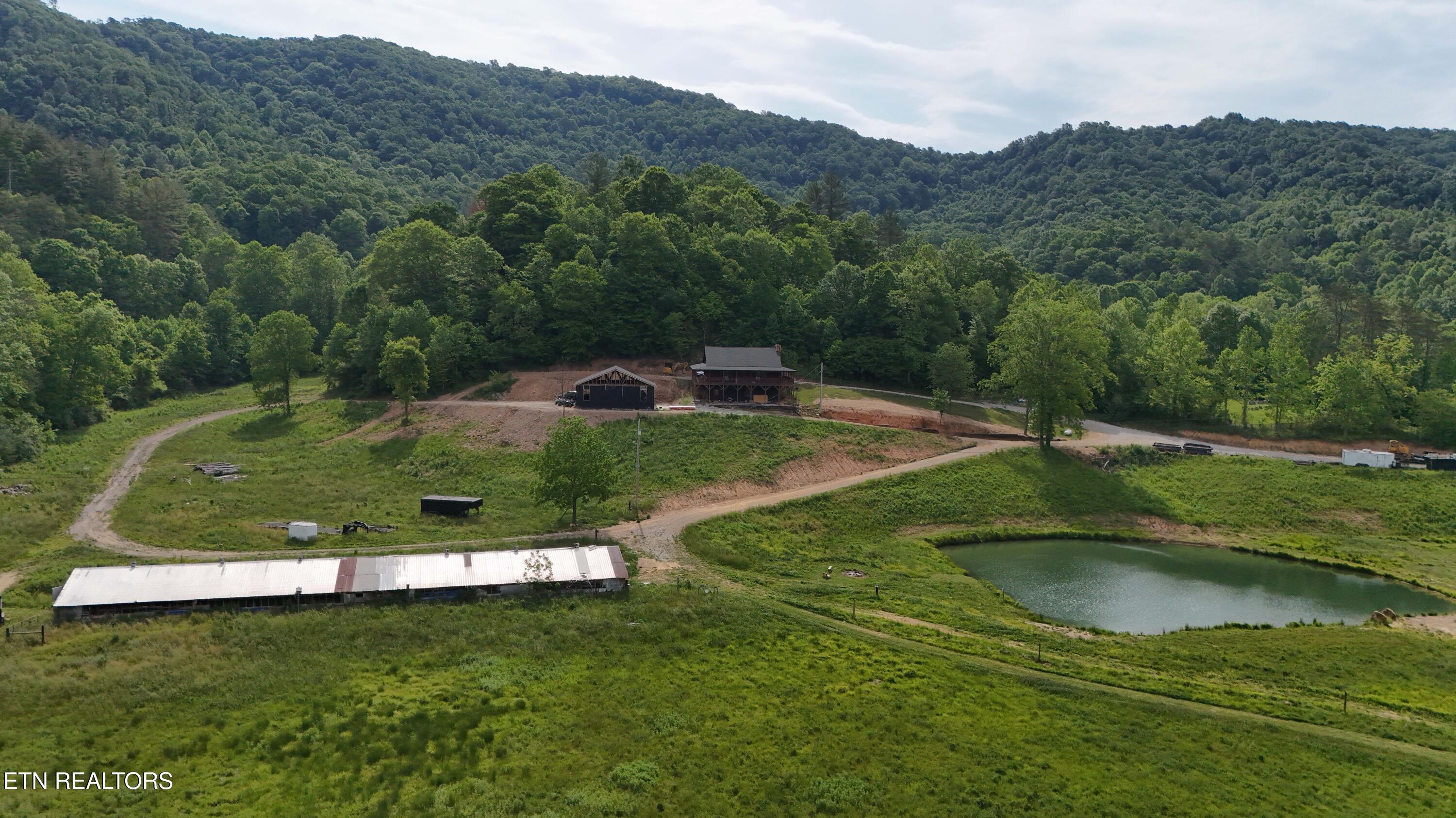 1095 Stanley Creek Road Oneida TN 37841
