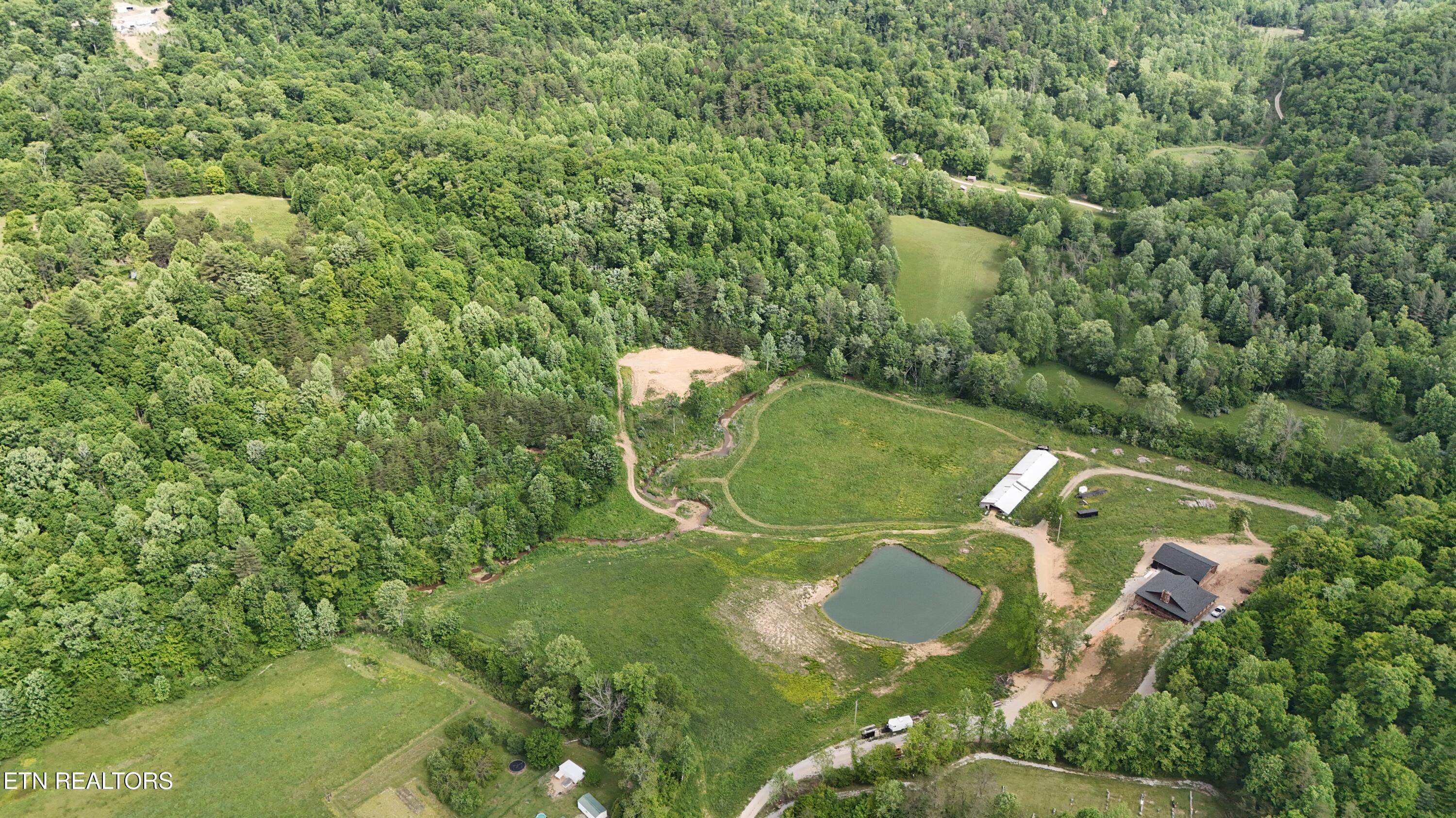 1095 Stanley Creek Road Oneida TN 37841