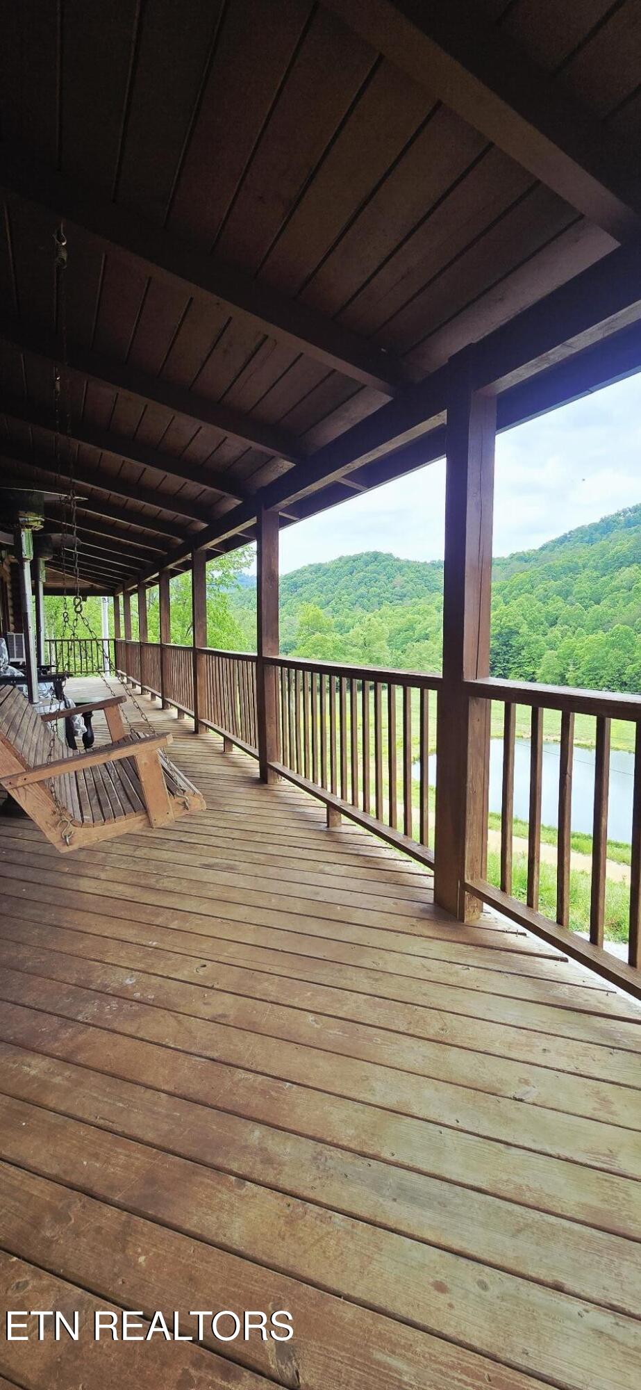 1095 Stanley Creek Road Oneida TN 37841