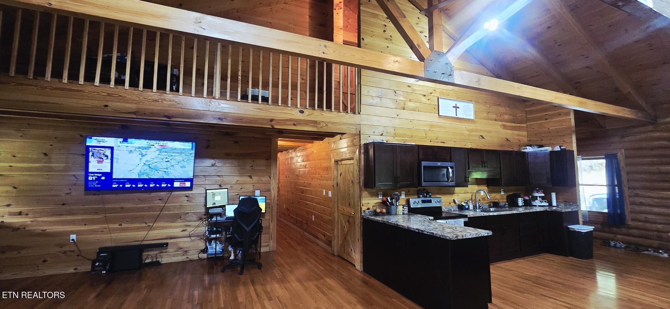 1095 Stanley Creek Road Oneida TN 37841