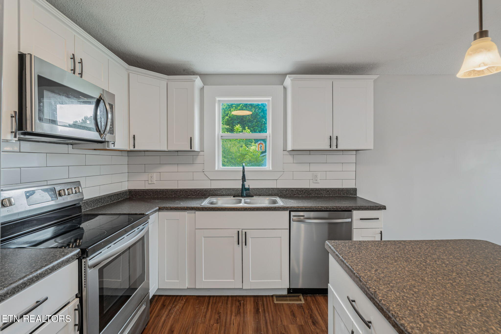4612 Skyview Drive Knoxville TN 37917
