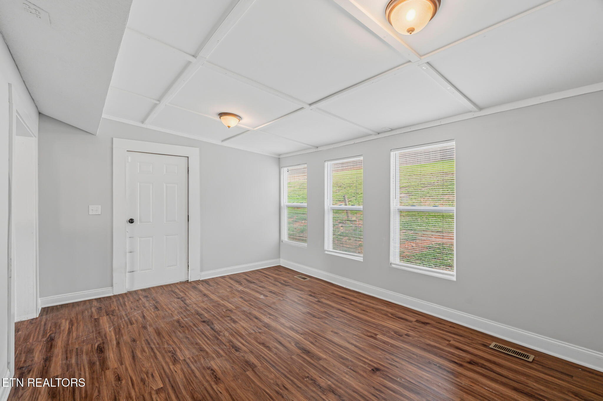 4612 Skyview Drive Knoxville TN 37917