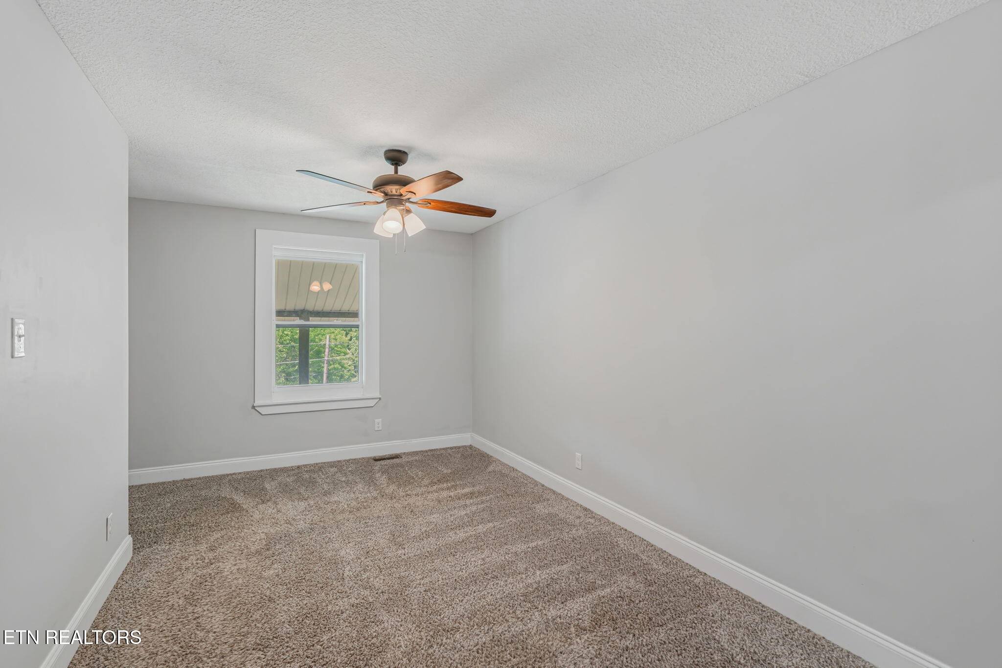 4612 Skyview Drive Knoxville TN 37917