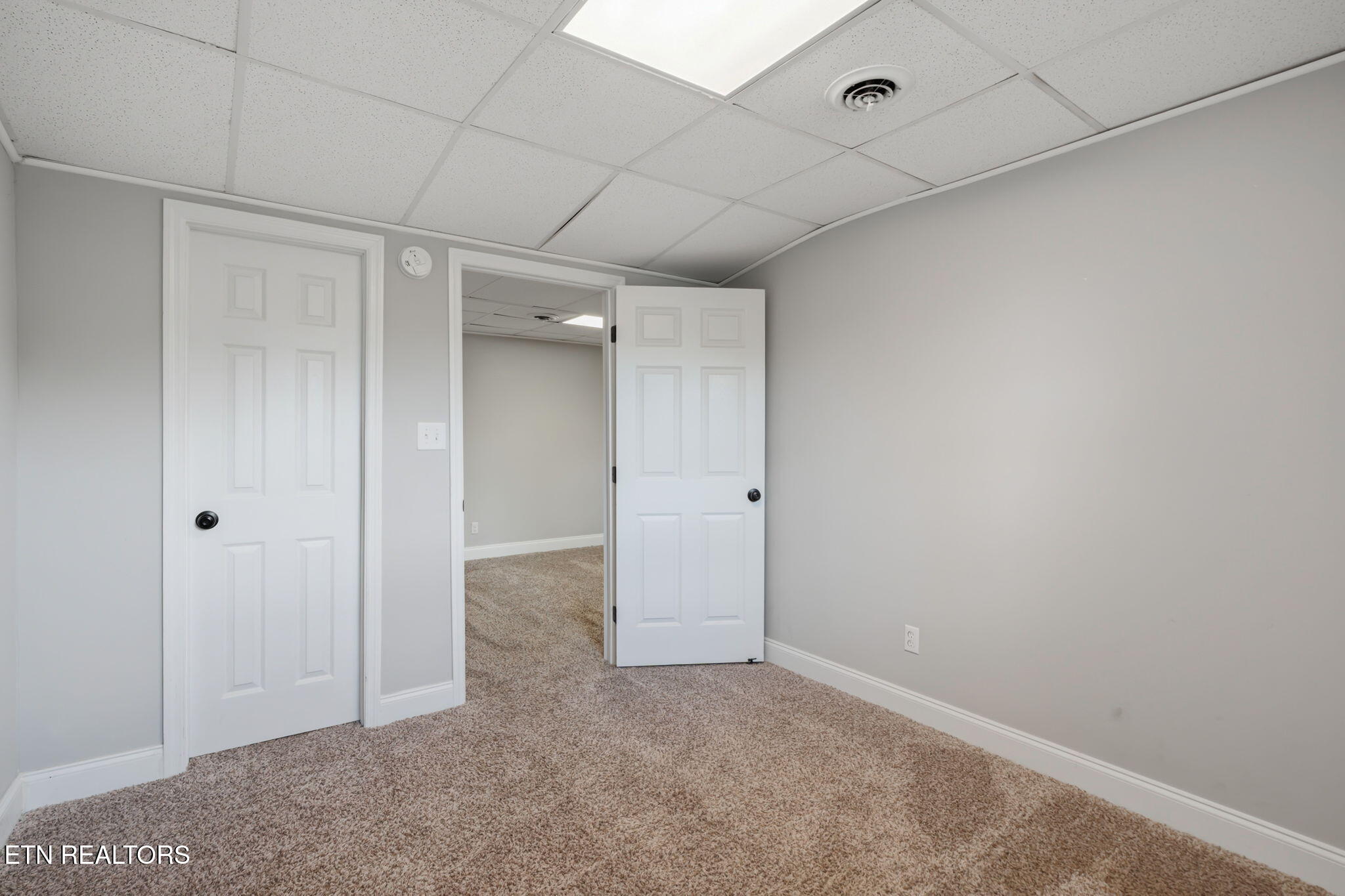 4612 Skyview Drive Knoxville TN 37917