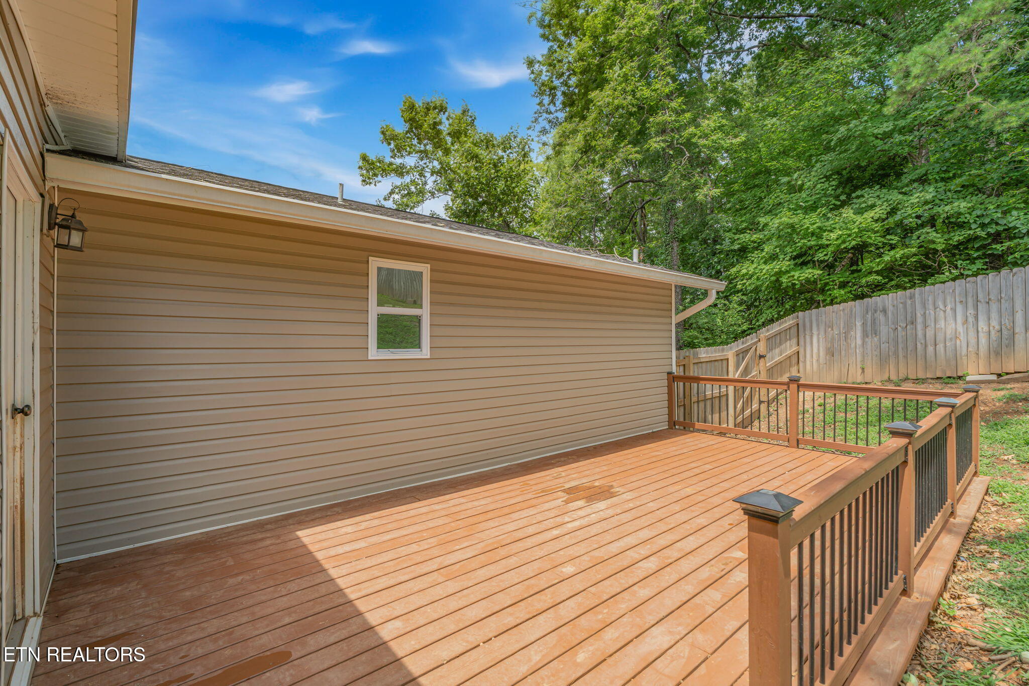 4612 Skyview Drive Knoxville TN 37917