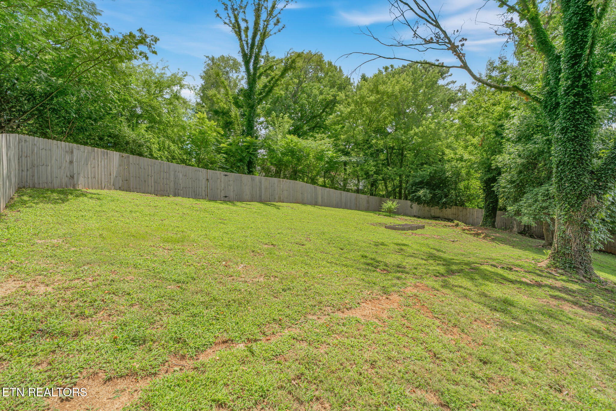 4612 Skyview Drive Knoxville TN 37917
