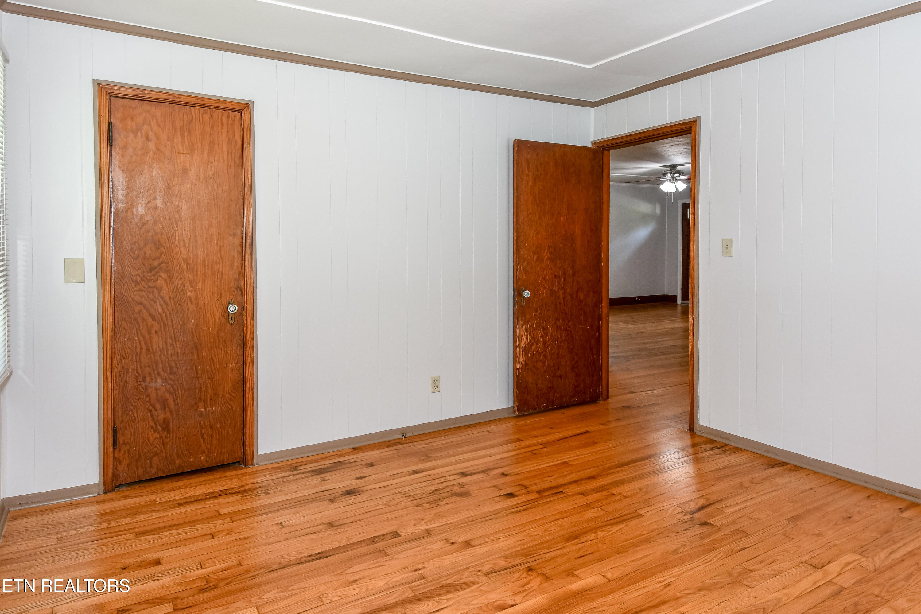 1209 Forest Avenue Maryville TN 37804