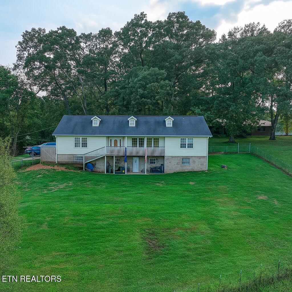 2215 Island Boulevard Sevierville TN 37876
