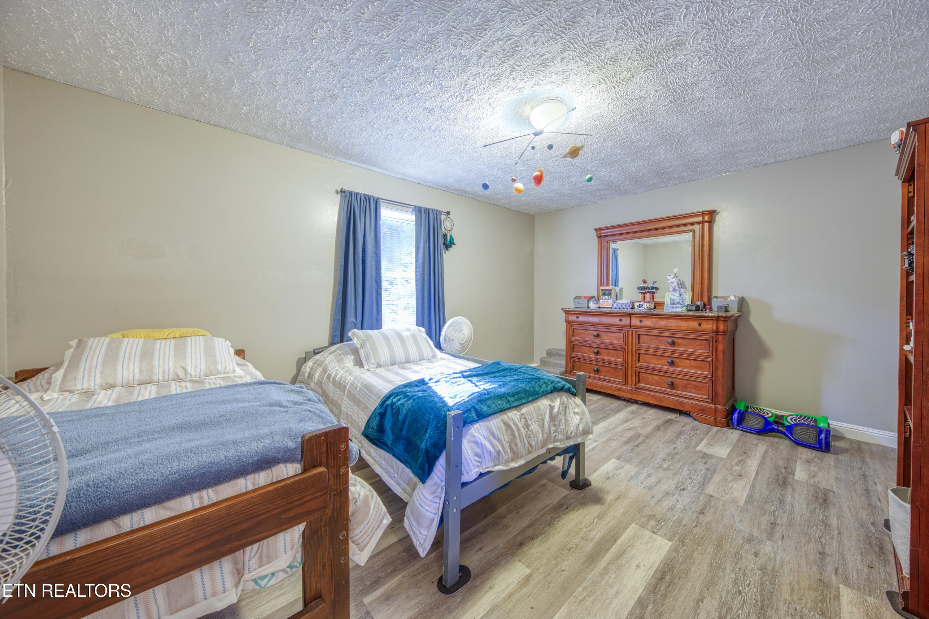 2215 Island Boulevard Sevierville TN 37876