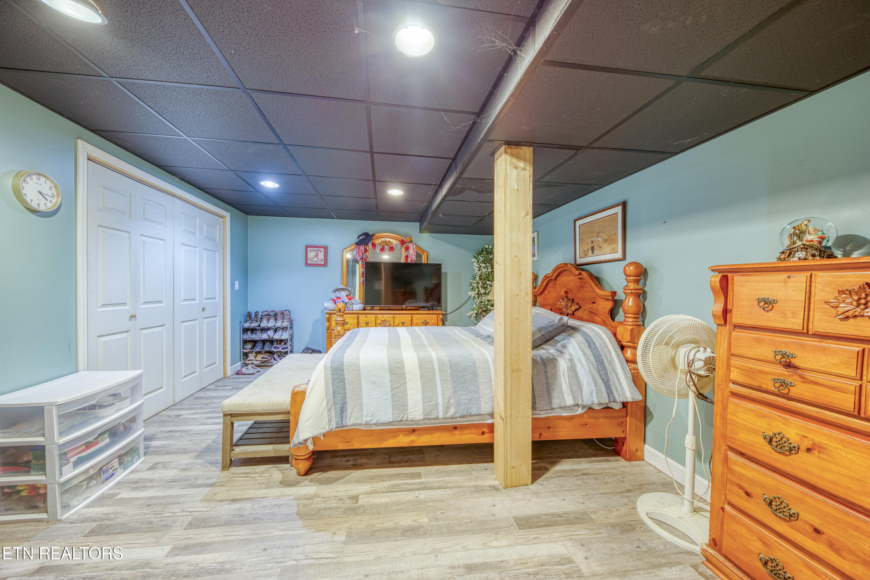 2215 Island Boulevard Sevierville TN 37876