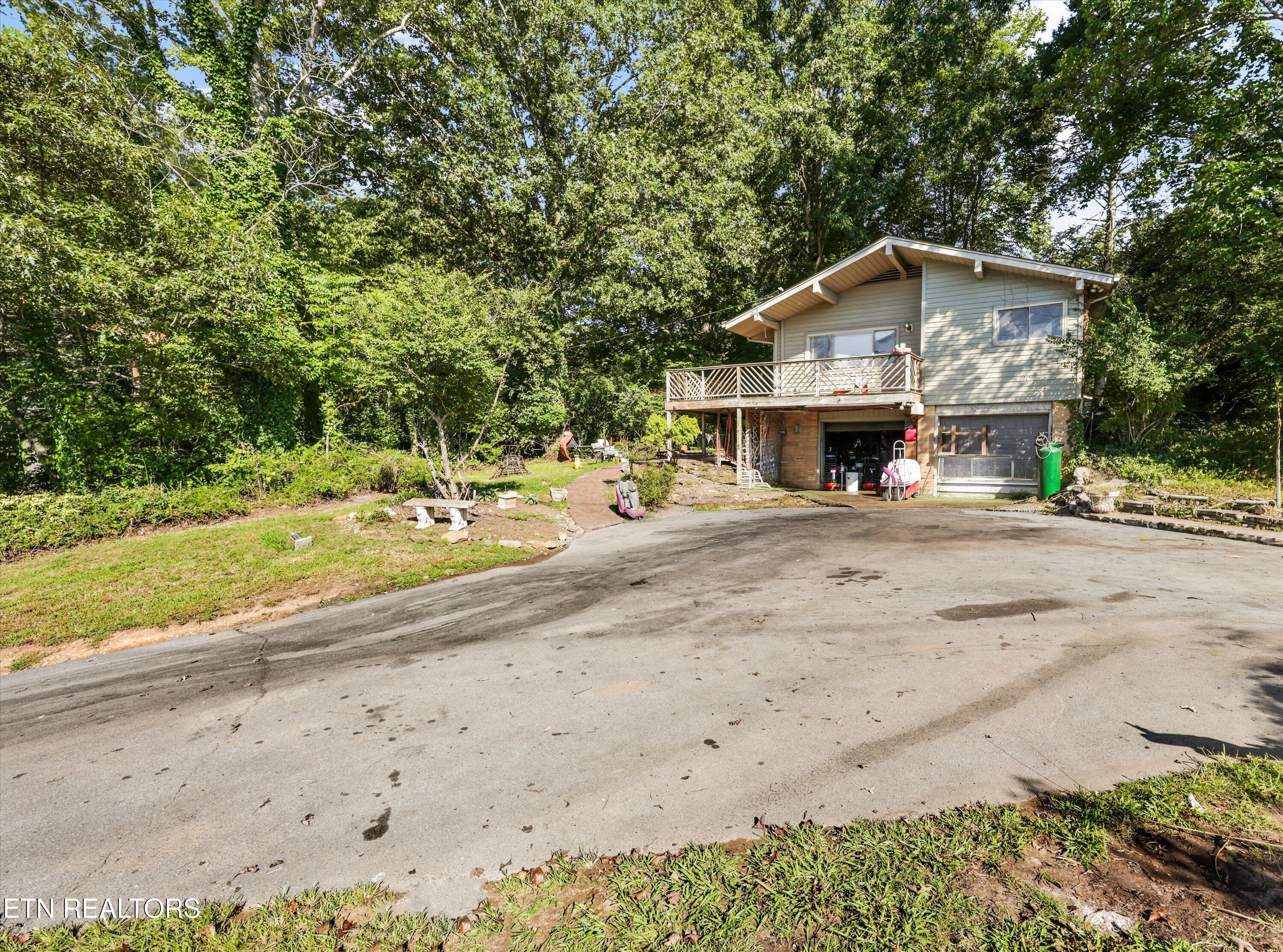 114 Nebraska Avenue Oak Ridge TN 37830