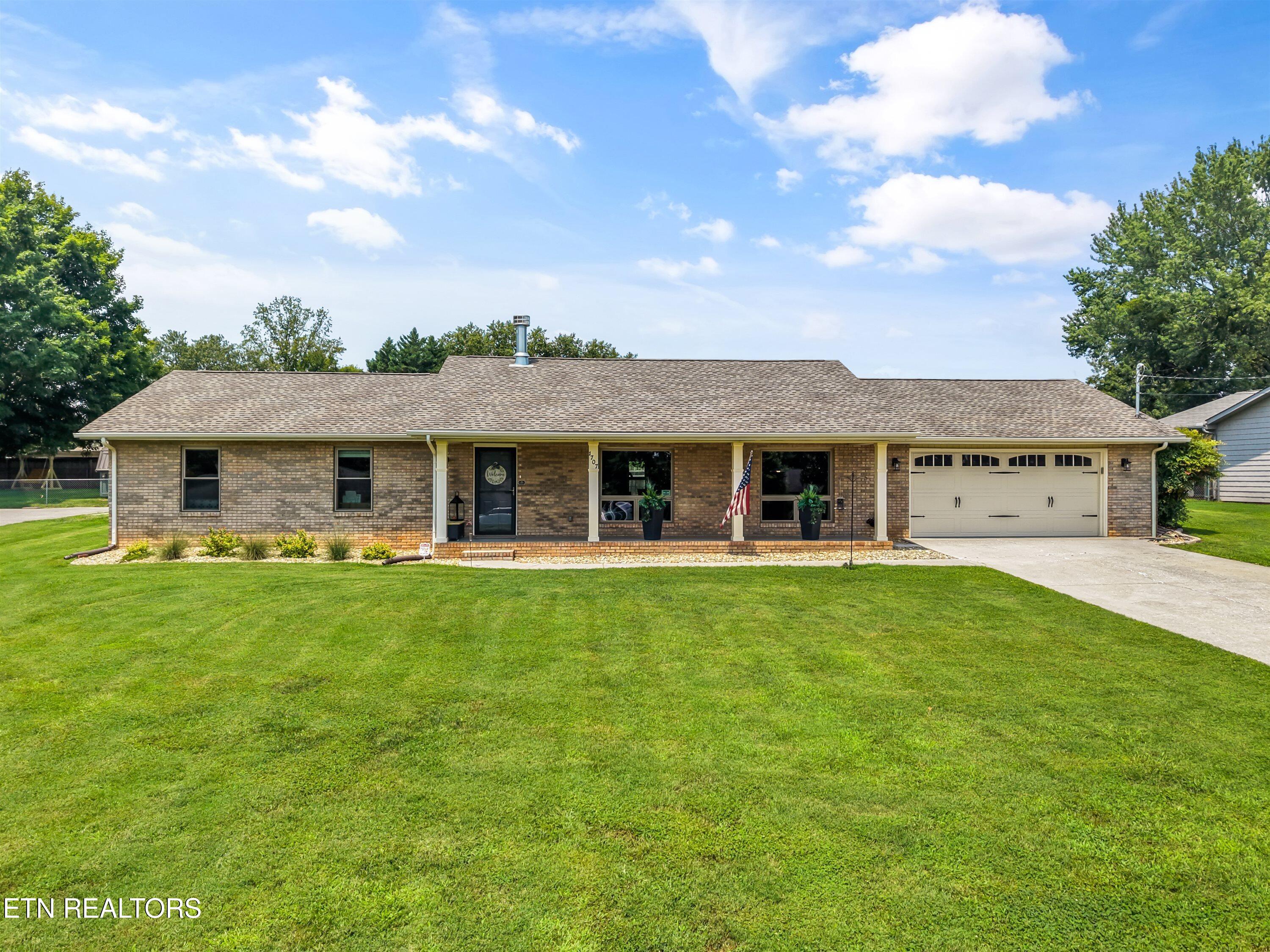 1707 Linda Lane Maryville TN 37803