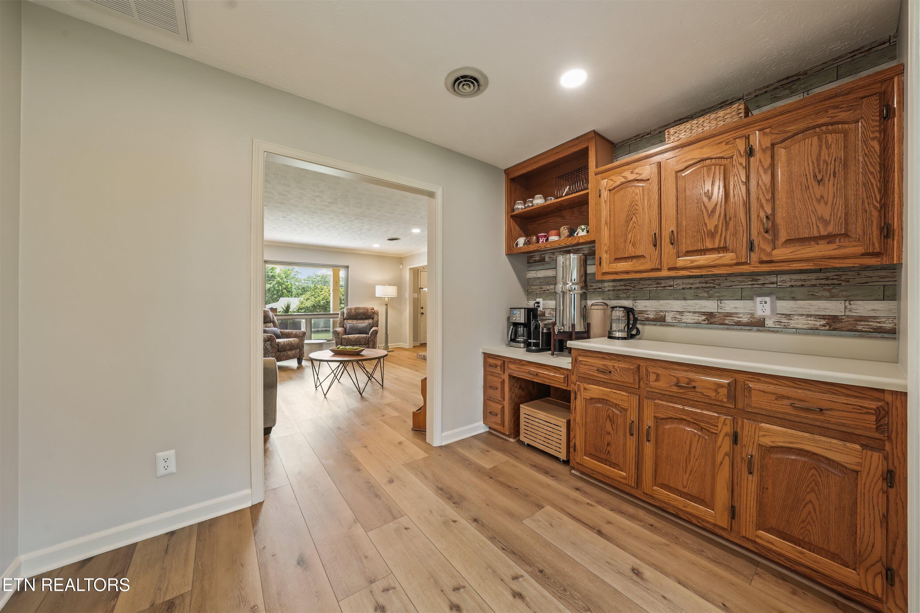 1707 Linda Lane Maryville TN 37803
