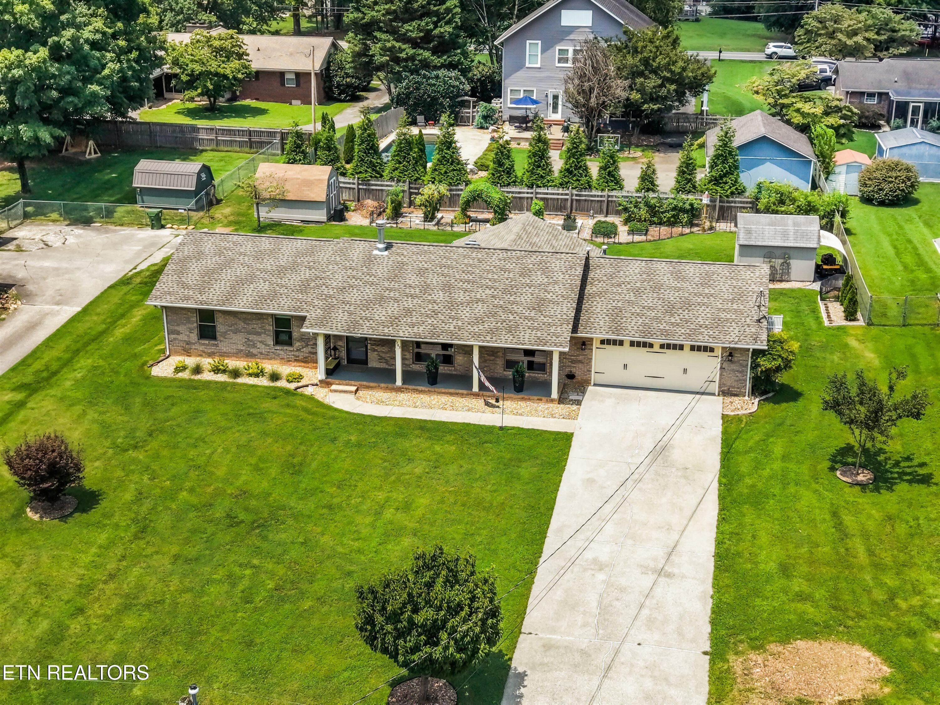 1707 Linda Lane Maryville TN 37803
