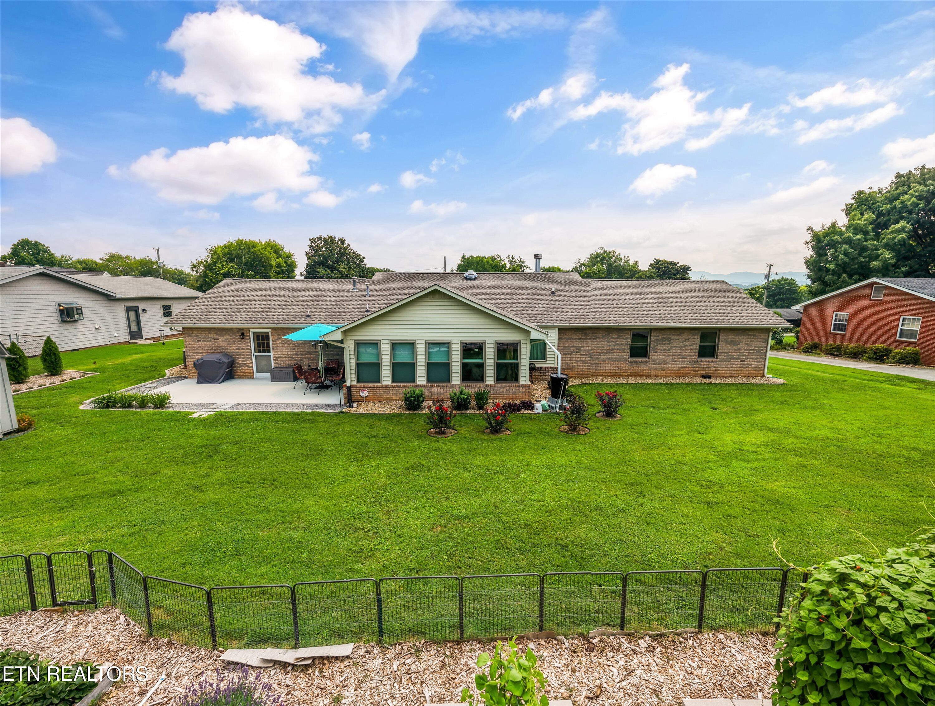 1707 Linda Lane Maryville TN 37803