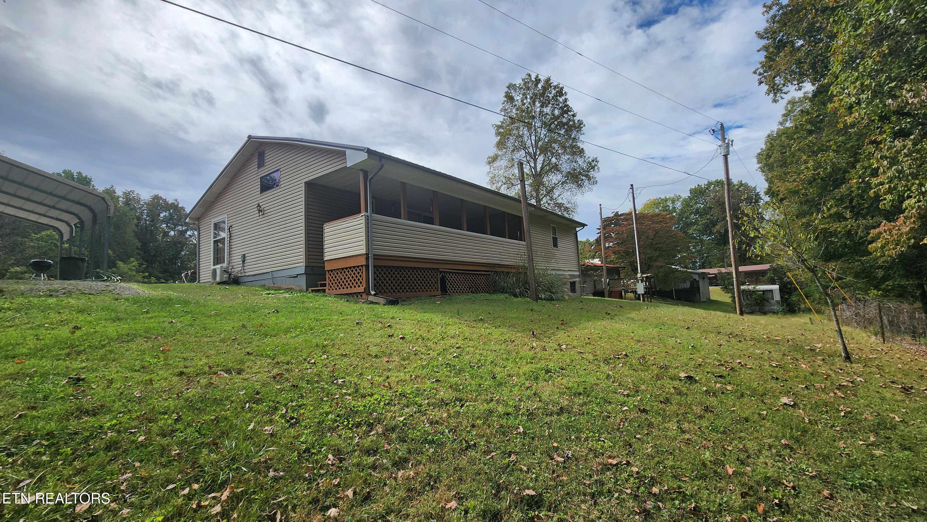 348 Bill Hunter Road Celina TN 38551