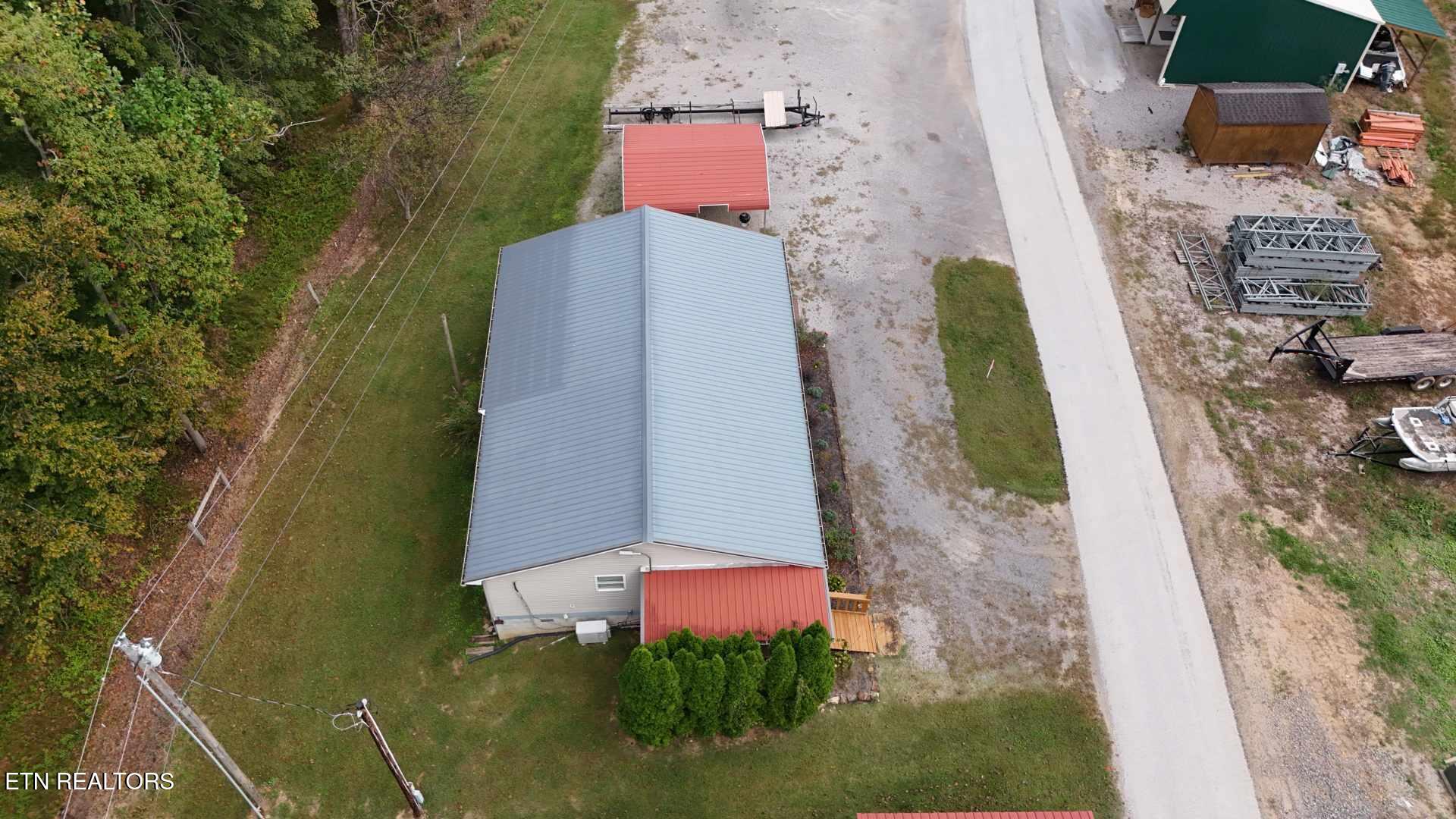348 Bill Hunter Road Celina TN 38551