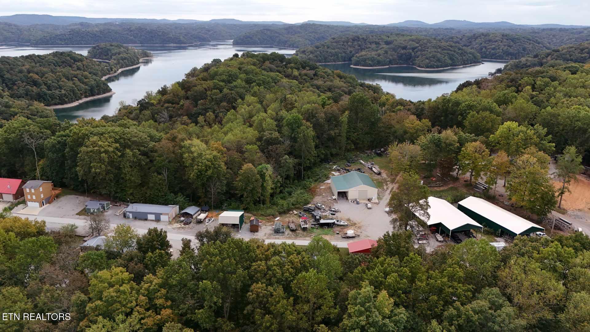 348 Bill Hunter Road Celina TN 38551