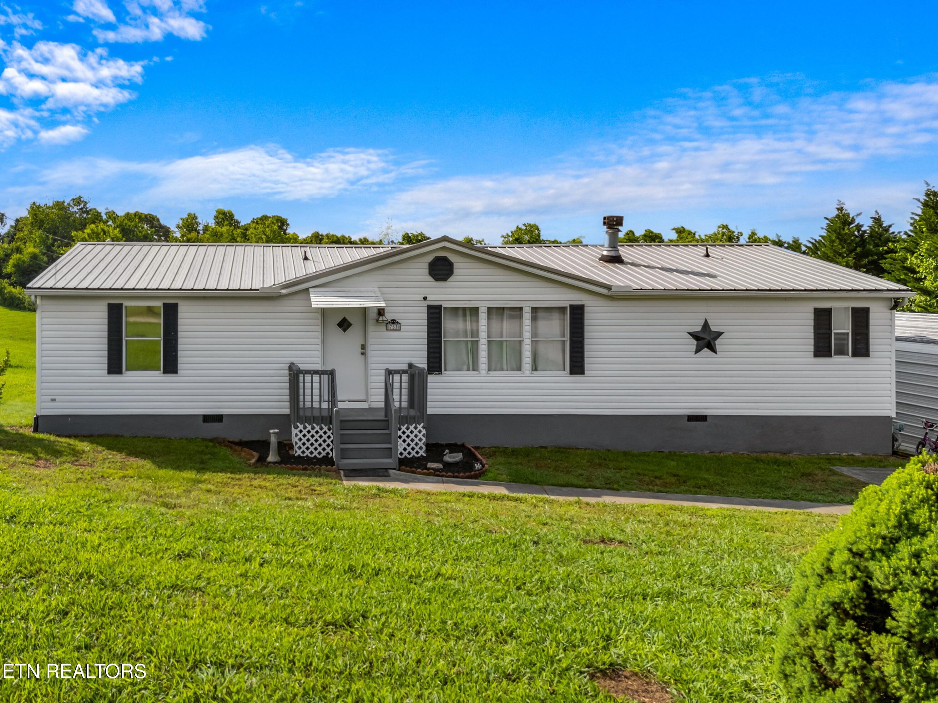753 N Country Lane Kodak TN 37764