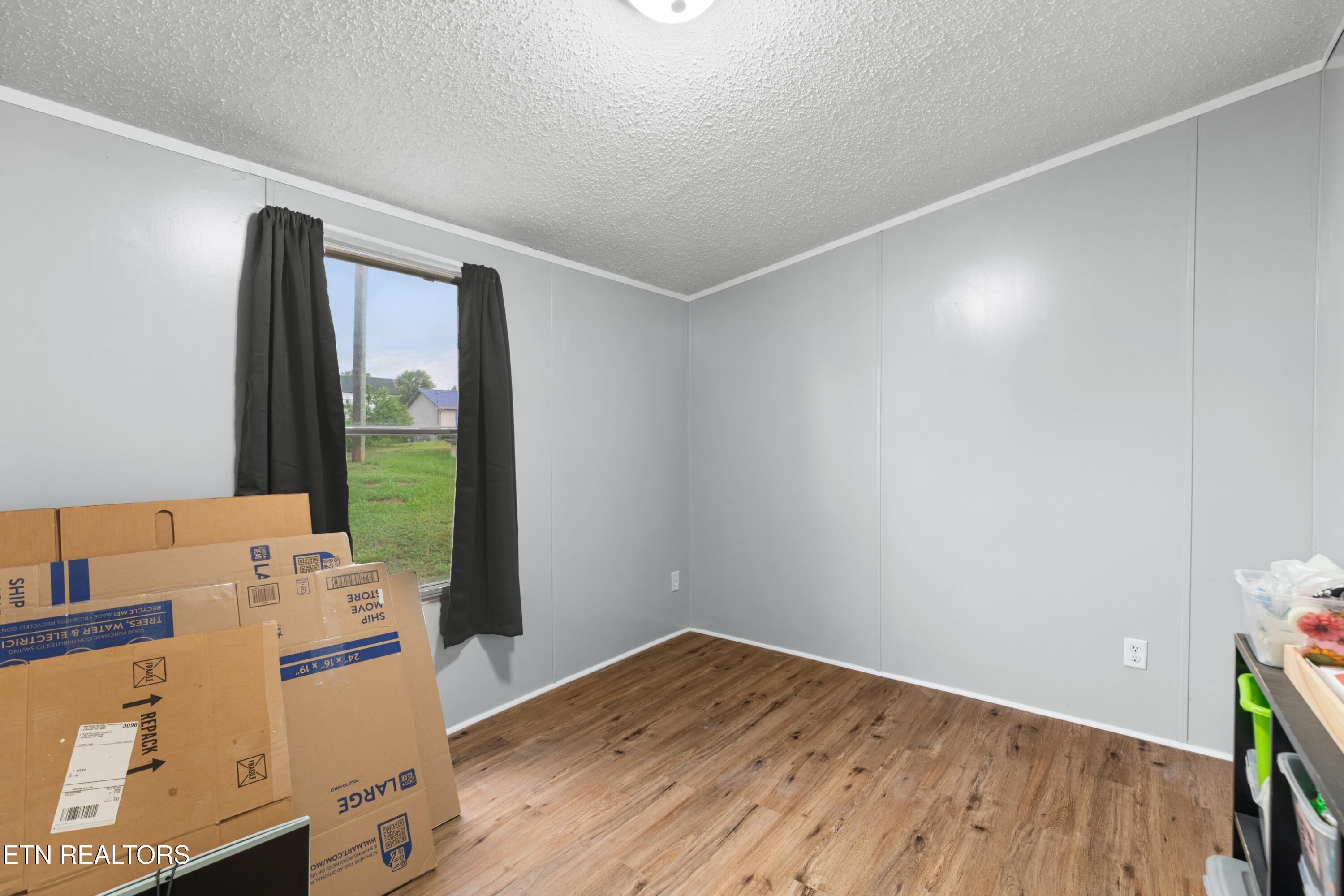 753 N Country Lane Kodak TN 37764